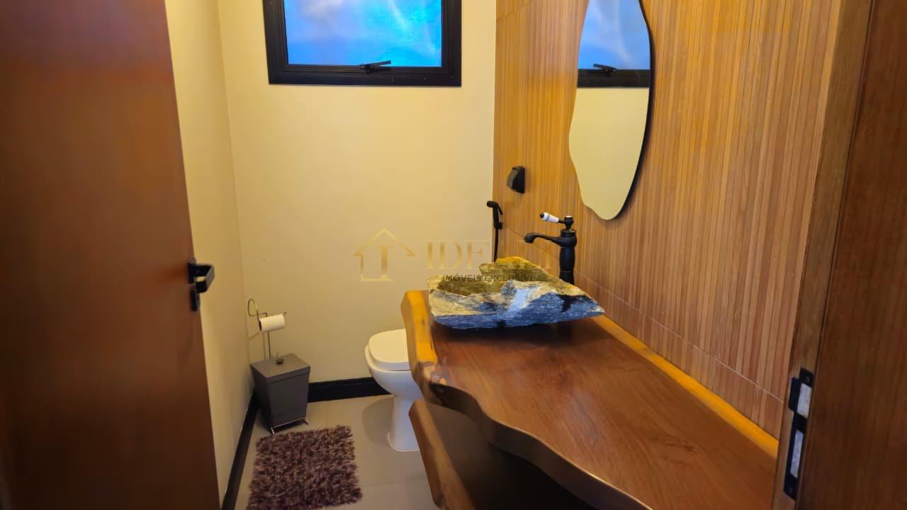 Casa de alto padrão em Atibaia - centro com 3 suítes  Atibaia - 