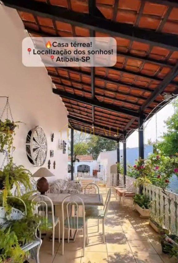 Linda casa na Vila Giglio, vista maravilhosa, próxima da Lucas  Atibaia - 