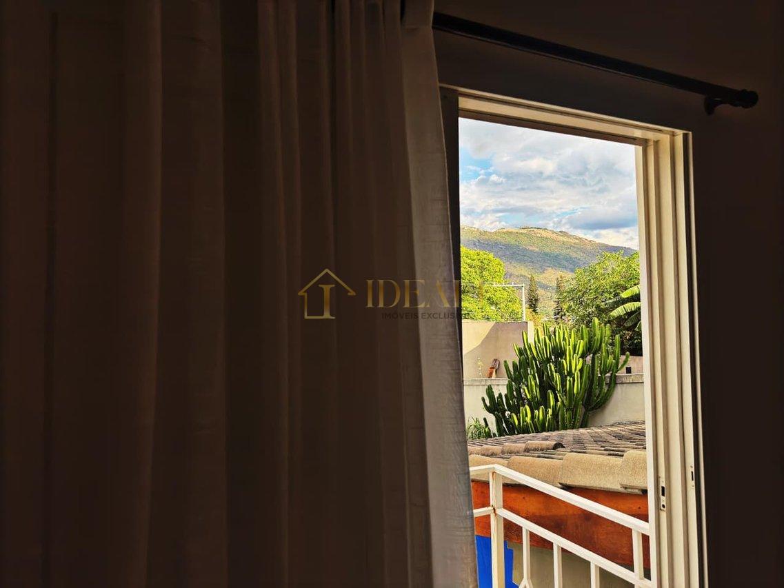 Linda casa na Vila Giglio, vista maravilhosa, próxima da Lucas  Atibaia - 