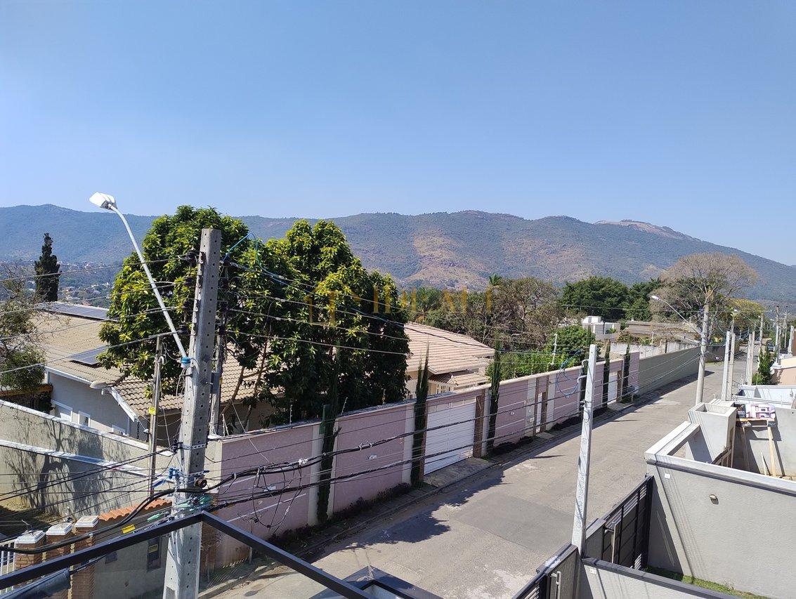 Lindo sobrado, recém construído na Vila Giglio, região nobre, a poucos passos da Lucas  Atibaia - 