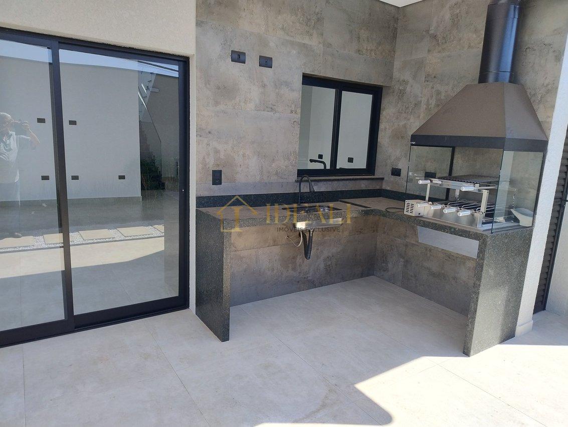 Lindo sobrado, recém construído na Vila Giglio, região nobre, a poucos passos da Lucas  Atibaia - 