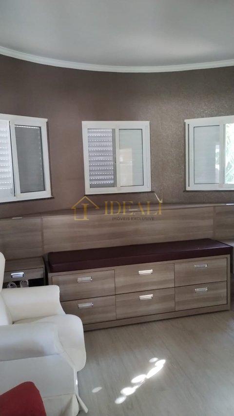 Maravilhosa e ampla casa no Condomínio Flamboyant. Oportunidade ! Aceita permuta até 50 %  Atibaia - 