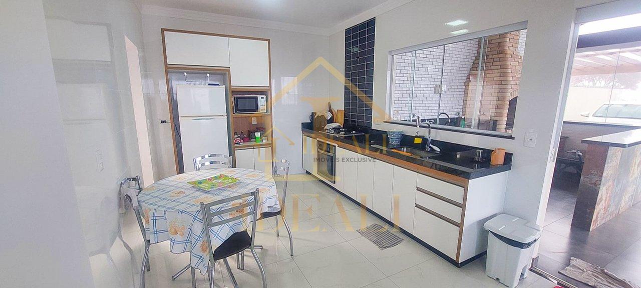 LINDA CASA NO CONDOMÍNIO SANTA FÉ  Piracaia - 