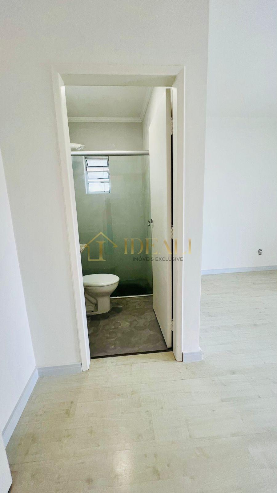 Aconchegante sobrado em  condom&iacute;nio fechado na Vila Giglio  Atibaia - 