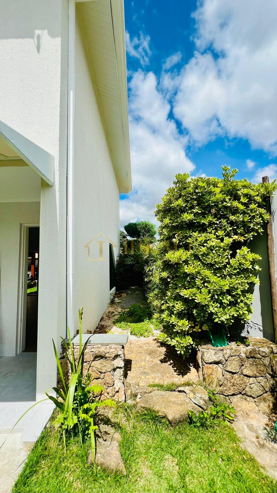 Aconchegante sobrado em  condom&iacute;nio fechado na Vila Giglio  Atibaia - 