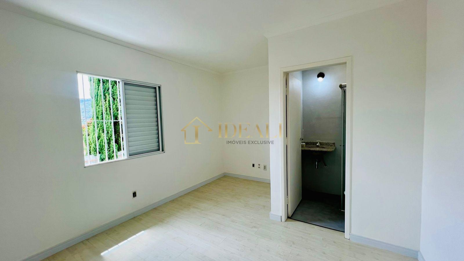 Aconchegante sobrado em  condom&iacute;nio fechado na Vila Giglio  Atibaia - 