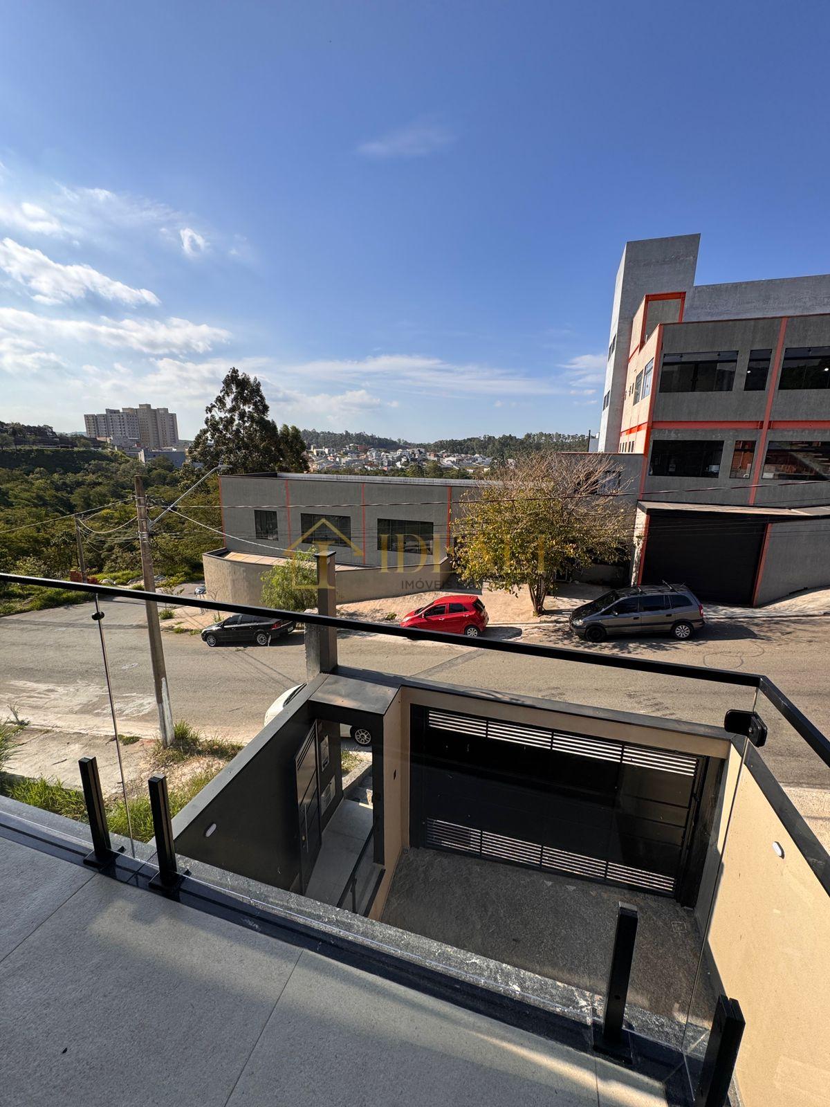 CASA A VENDA JARDIM SERRA GRANDE - 3 DORMS C\ 1 SUITE Rua Ubelina Dartora de Creci  Caieiras - 