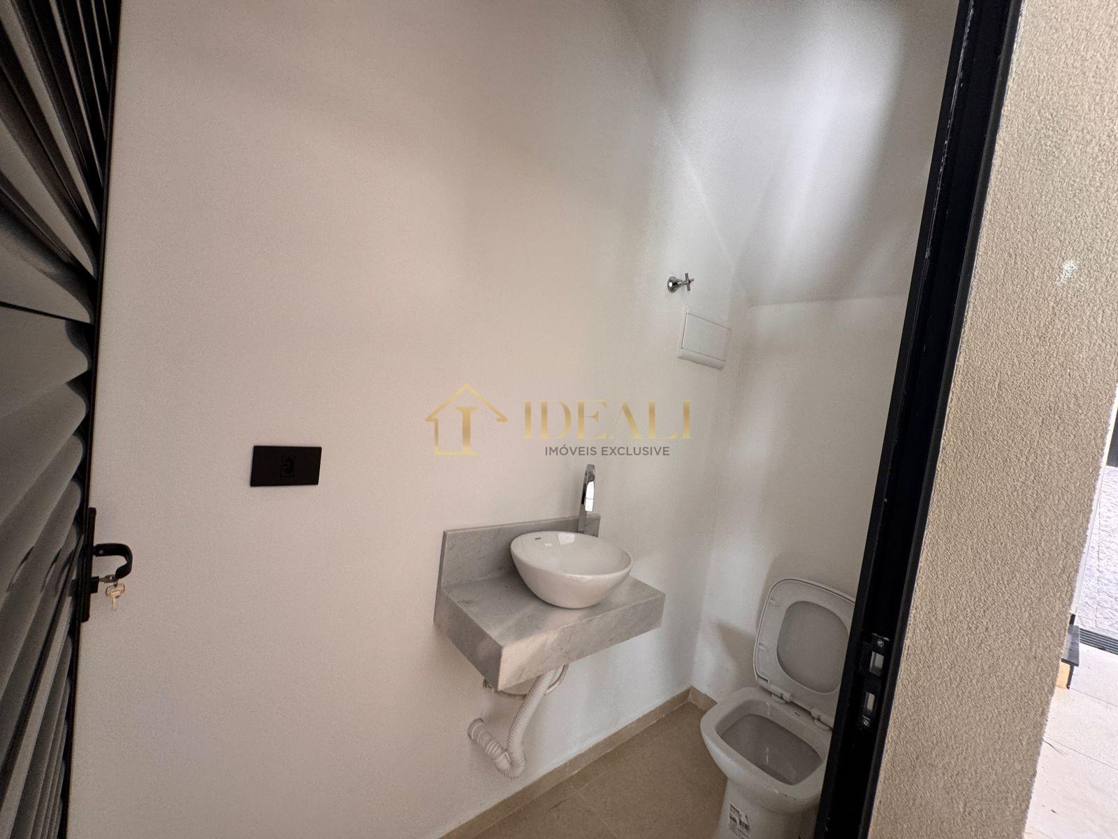 CASA A VENDA JARDIM SERRA GRANDE - 3 DORMS C\ 1 SUITE Rua Ubelina Dartora de Creci  Caieiras - 