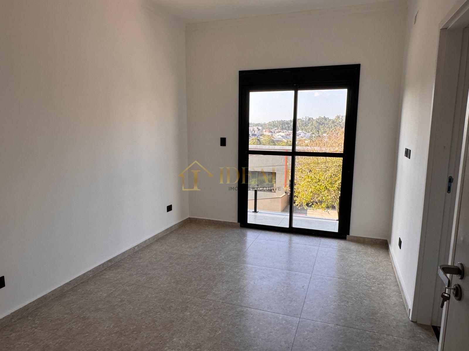 CASA A VENDA JARDIM SERRA GRANDE - 3 DORMS C\ 1 SUITE Rua Ubelina Dartora de Creci  Caieiras - 