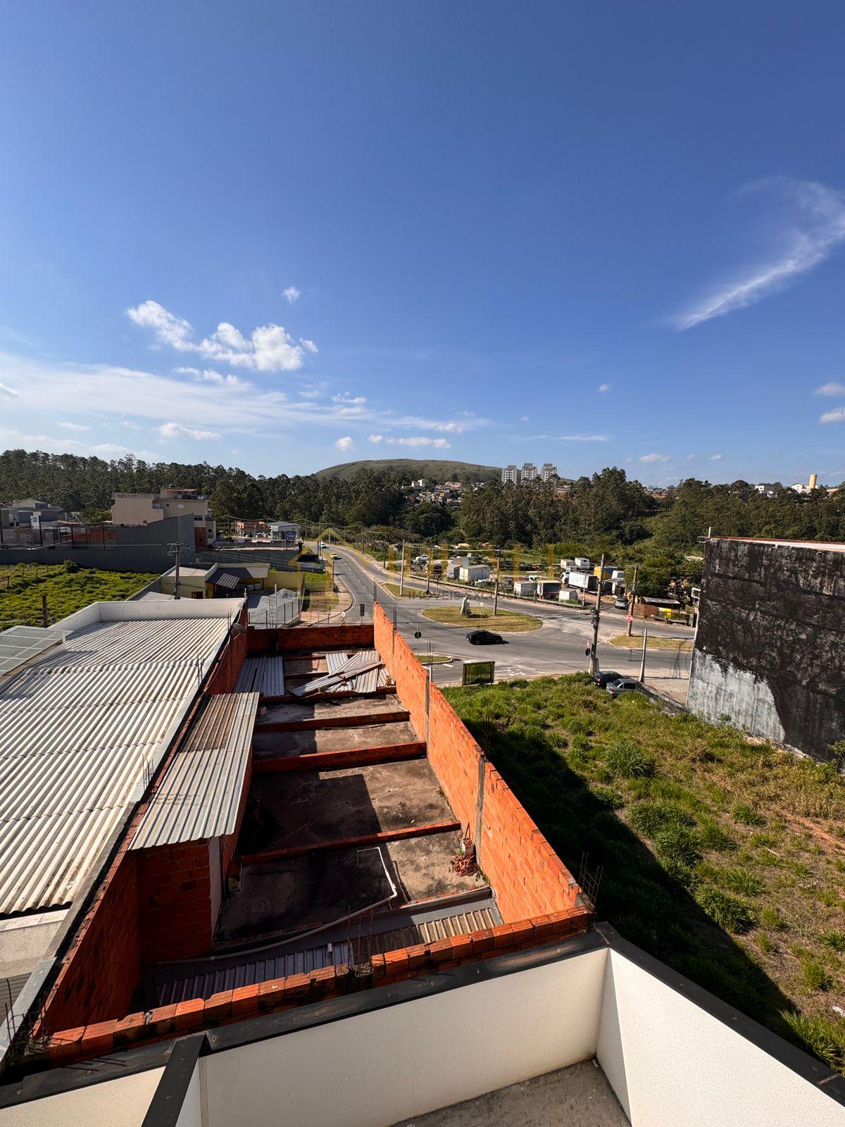 CASA GERMINADA A VENDA -  3 DORMS C\SUITE - JARDIM COLUMBIA Rua Senatti Dartora  Caieiras - 