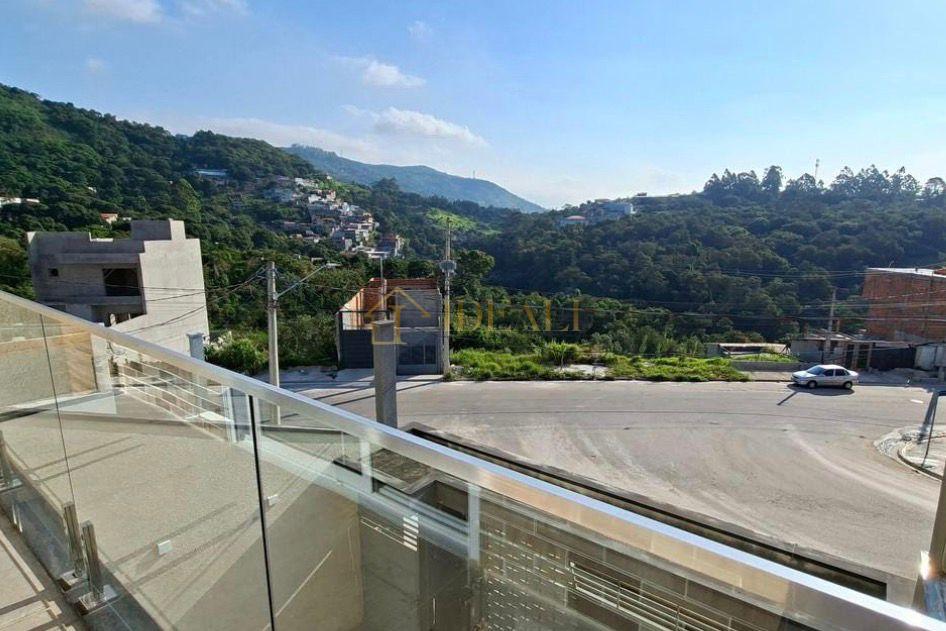 SOBRADO A VENDA 2 SUITES - JARDIM DOS ABREUS - IMPERD&Iacute;VEL Rua Aniballi Mazivieiro  Caieiras - 