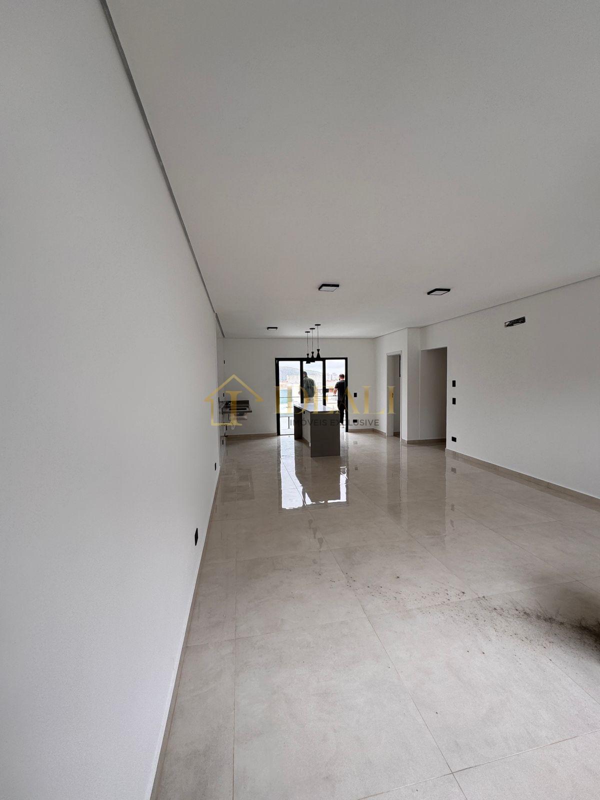 SOBRADO A VENDA 3 DORMS C\SUITE - 192 METROS - JARDIM EUROPA - CAIEIRAS Rua Vereador Benedito Lopes de Campos  Caieiras - 