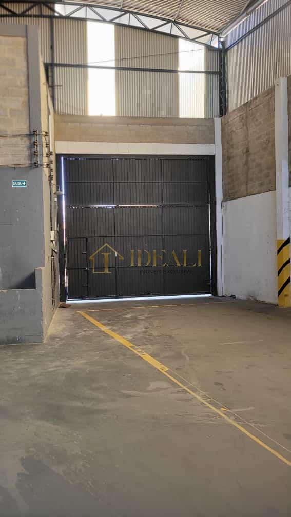 Galp&atilde;o Comercial para Loca&ccedil;&atilde;o &ndash; Bom Jesus dos Perd&otilde;es Rua Major Joaquim Fermino Bom Jesus dos Perdões - 