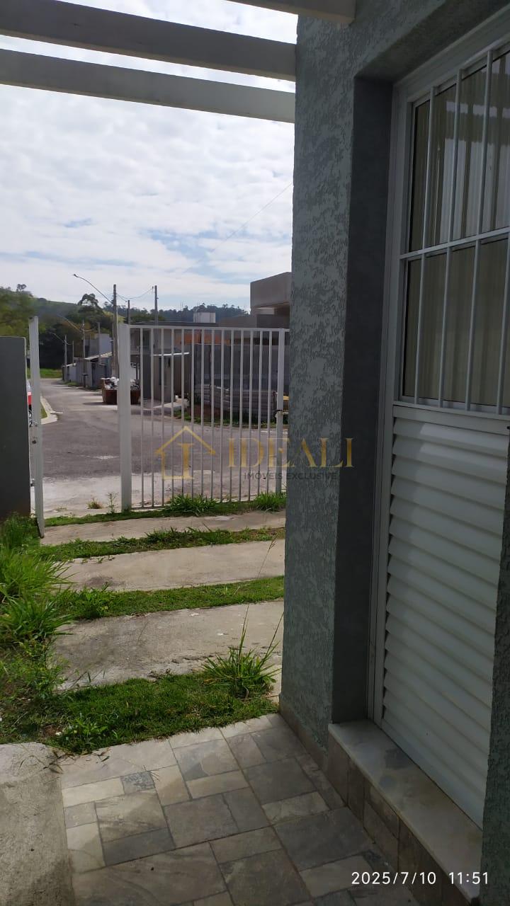 Linda casa no bairro Cachoeirinha Rua vereador benedito de oliveira césar Bom Jesus dos Perdões - 