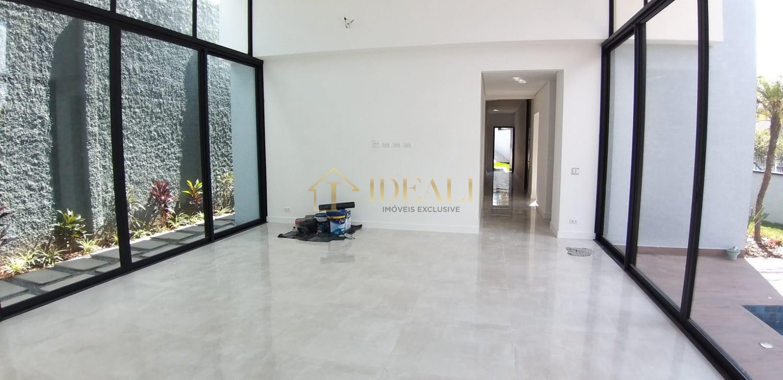 Resid&ecirc;ncia de Alto Padr&atilde;o com &Aacute;rea Gourmet e Su&iacute;te Master  Rua Guarujá Atibaia - 