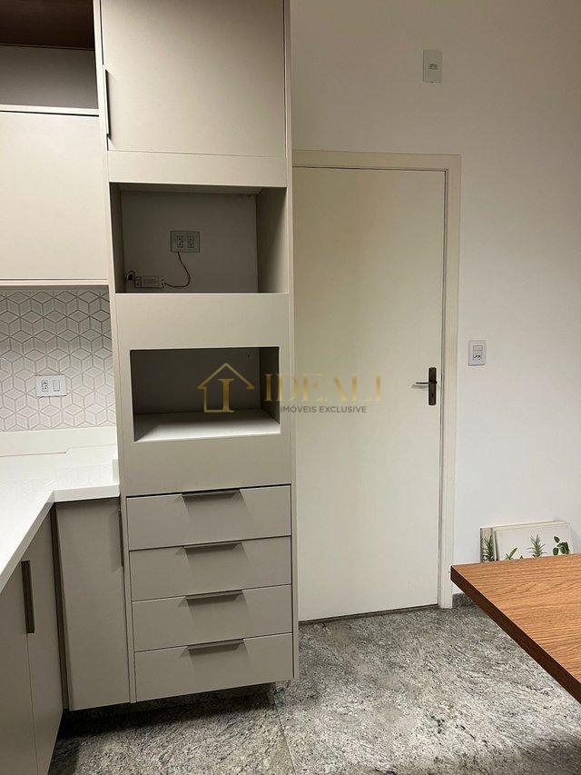 Casa t&eacute;rrea em condom&iacute;nio na Av. Santana, perto de tudo  Atibaia - 