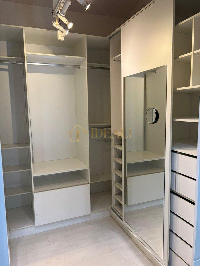 Casa t&eacute;rrea em condom&iacute;nio na Av. Santana, perto de tudo  Atibaia - 