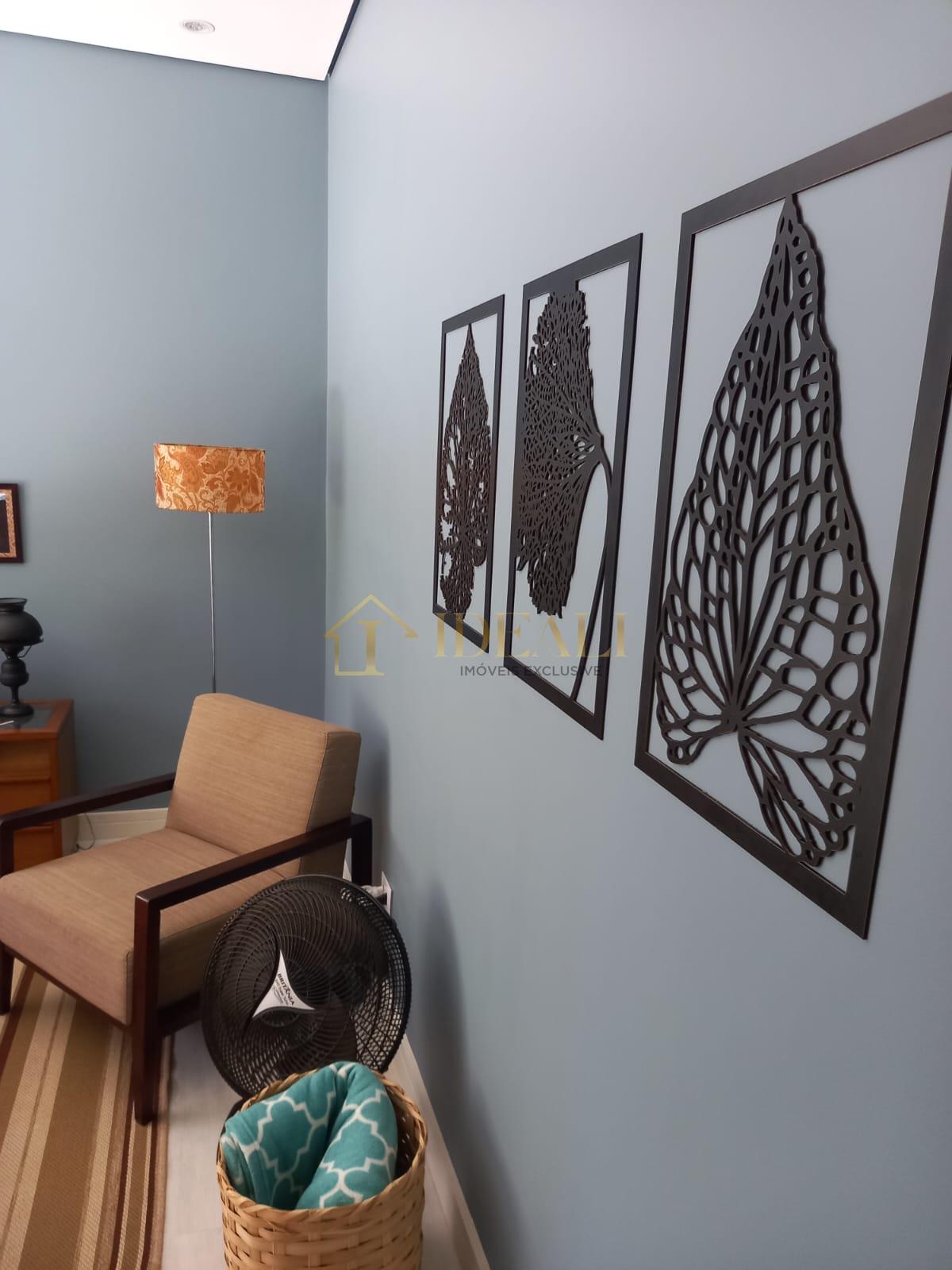 Linda casa t&eacute;rrea em condom&iacute;nio, pr&oacute;xima do trevo das rodovias Fern&atilde;o Dias e Dom Pedro  Atibaia - 