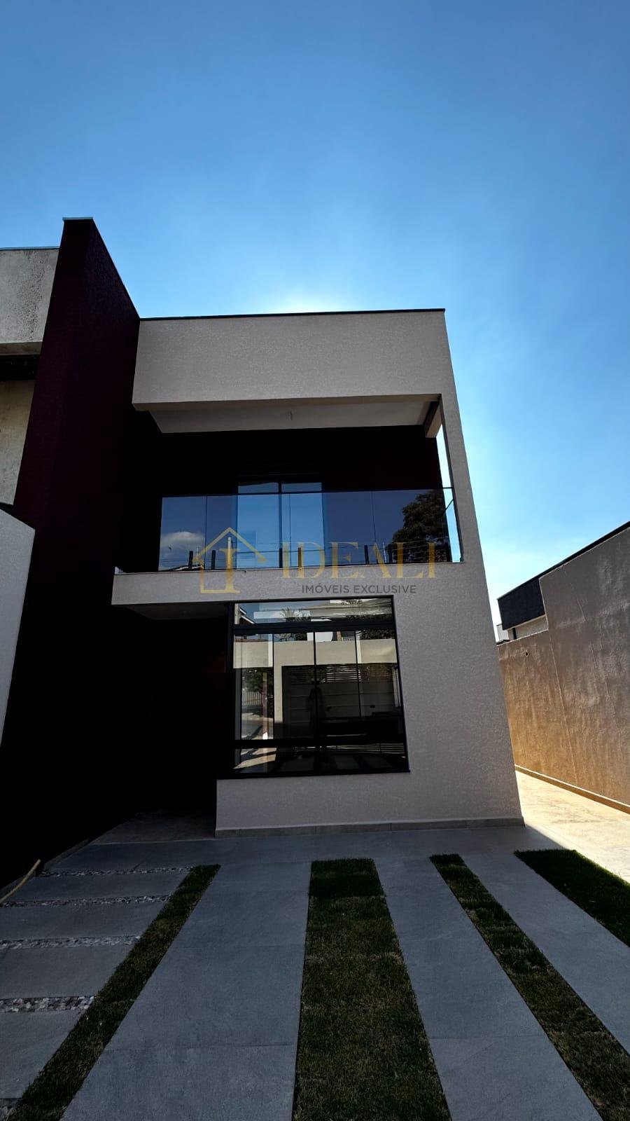 Sobrado com 3 su&iacute;tes, piscina, bairro Jardim dos Pinheiros, &oacute;timo acabamento  Atibaia - 