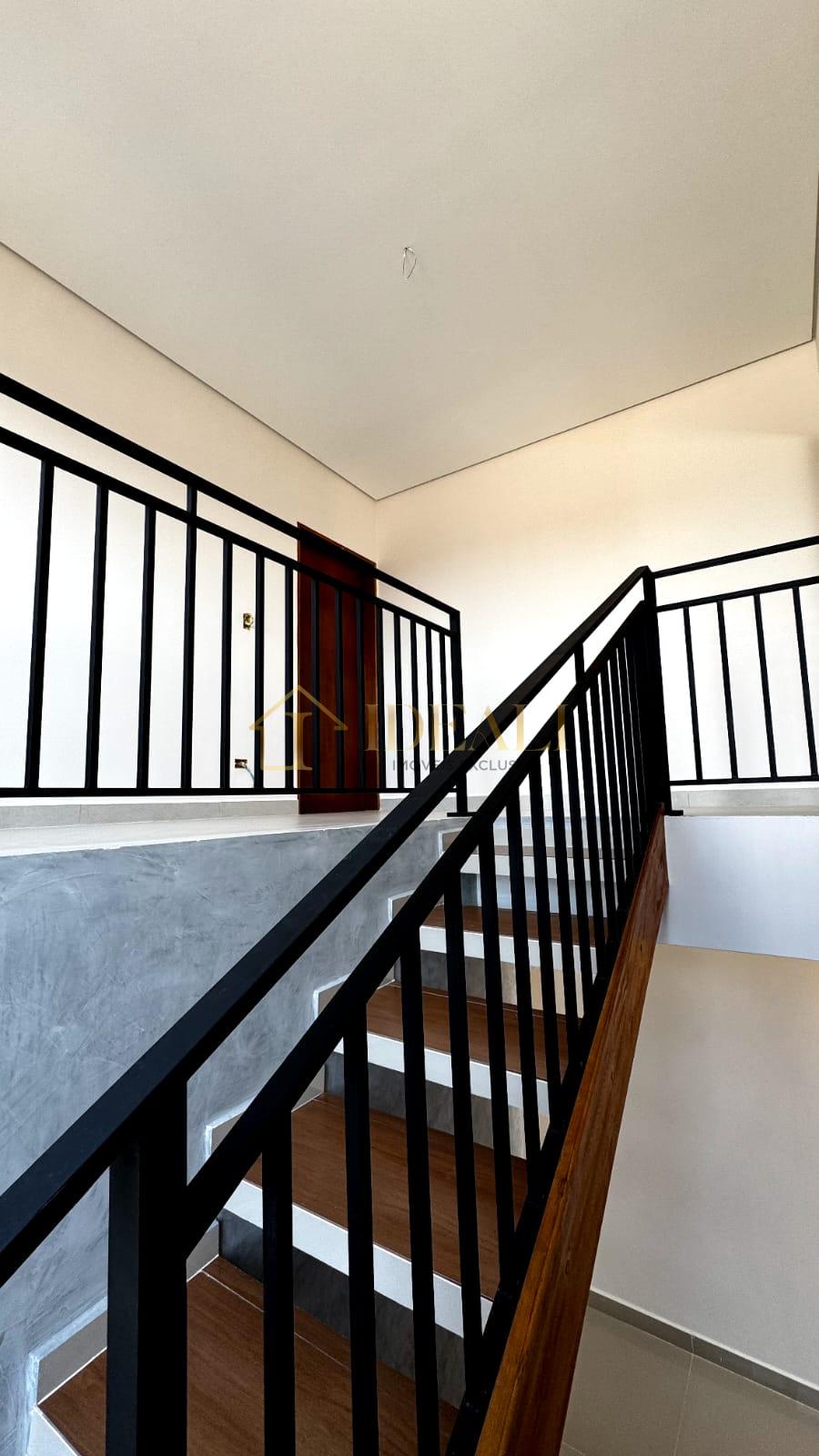 Sobrado com 3 su&iacute;tes, piscina, bairro Jardim dos Pinheiros, &oacute;timo acabamento  Atibaia - 