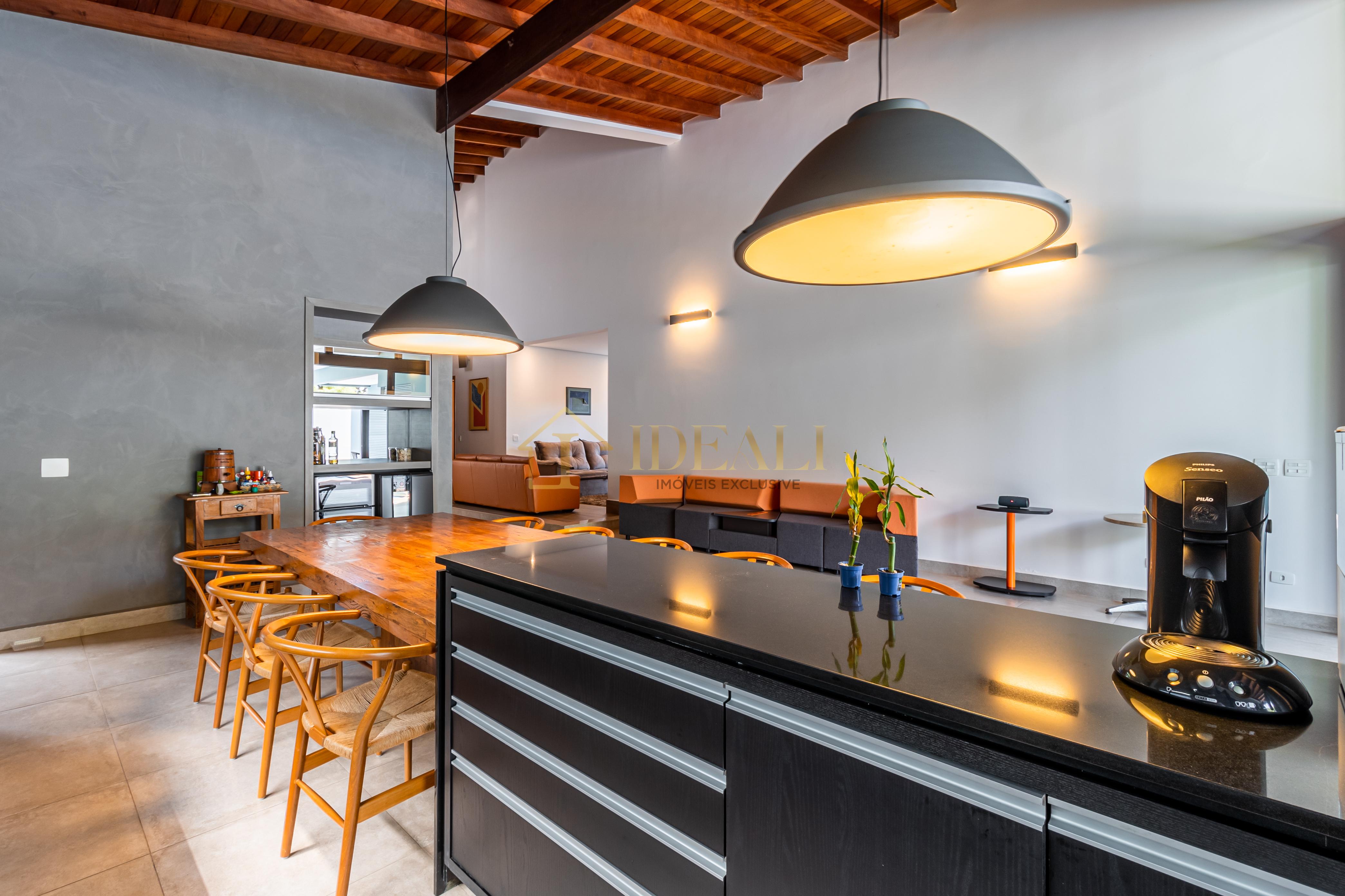 Casa totalmente t&eacute;rrea | PORTEIRA FECHADA no condom&iacute;nio Shambala 3 em Atibaia/SP  Atibaia - 