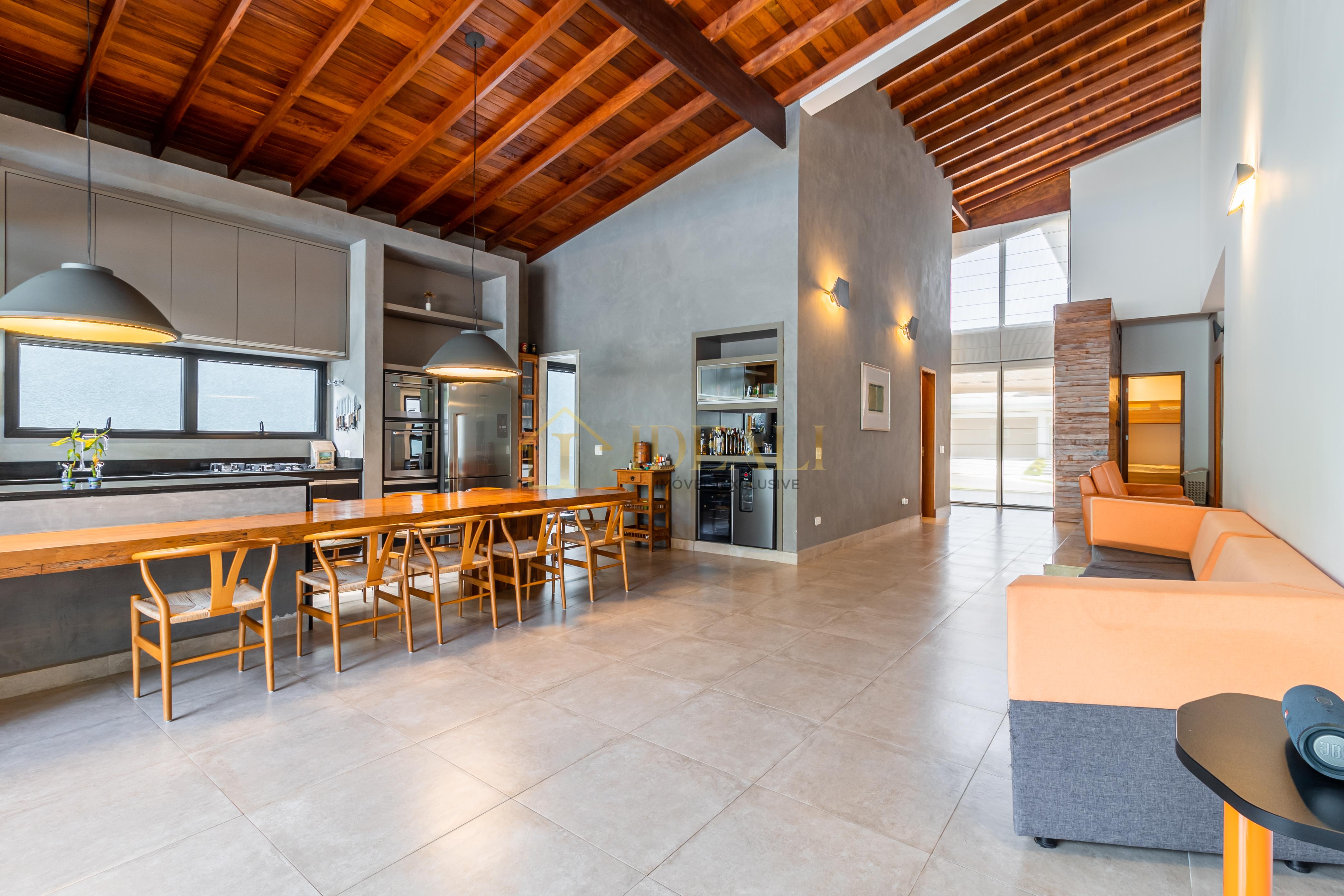 Casa totalmente t&eacute;rrea | PORTEIRA FECHADA no condom&iacute;nio Shambala 3 em Atibaia/SP  Atibaia - 