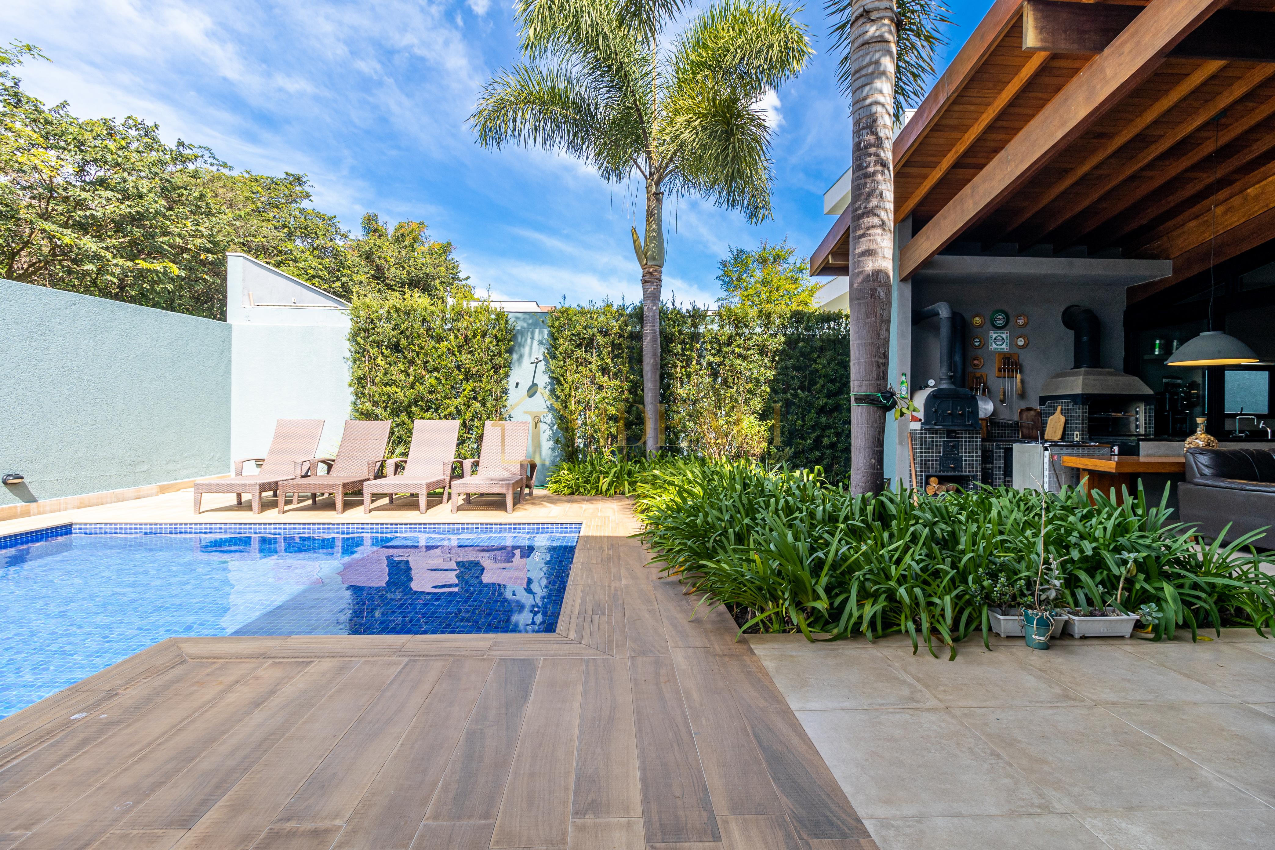 Casa totalmente t&eacute;rrea | PORTEIRA FECHADA no condom&iacute;nio Shambala 3 em Atibaia/SP  Atibaia - 