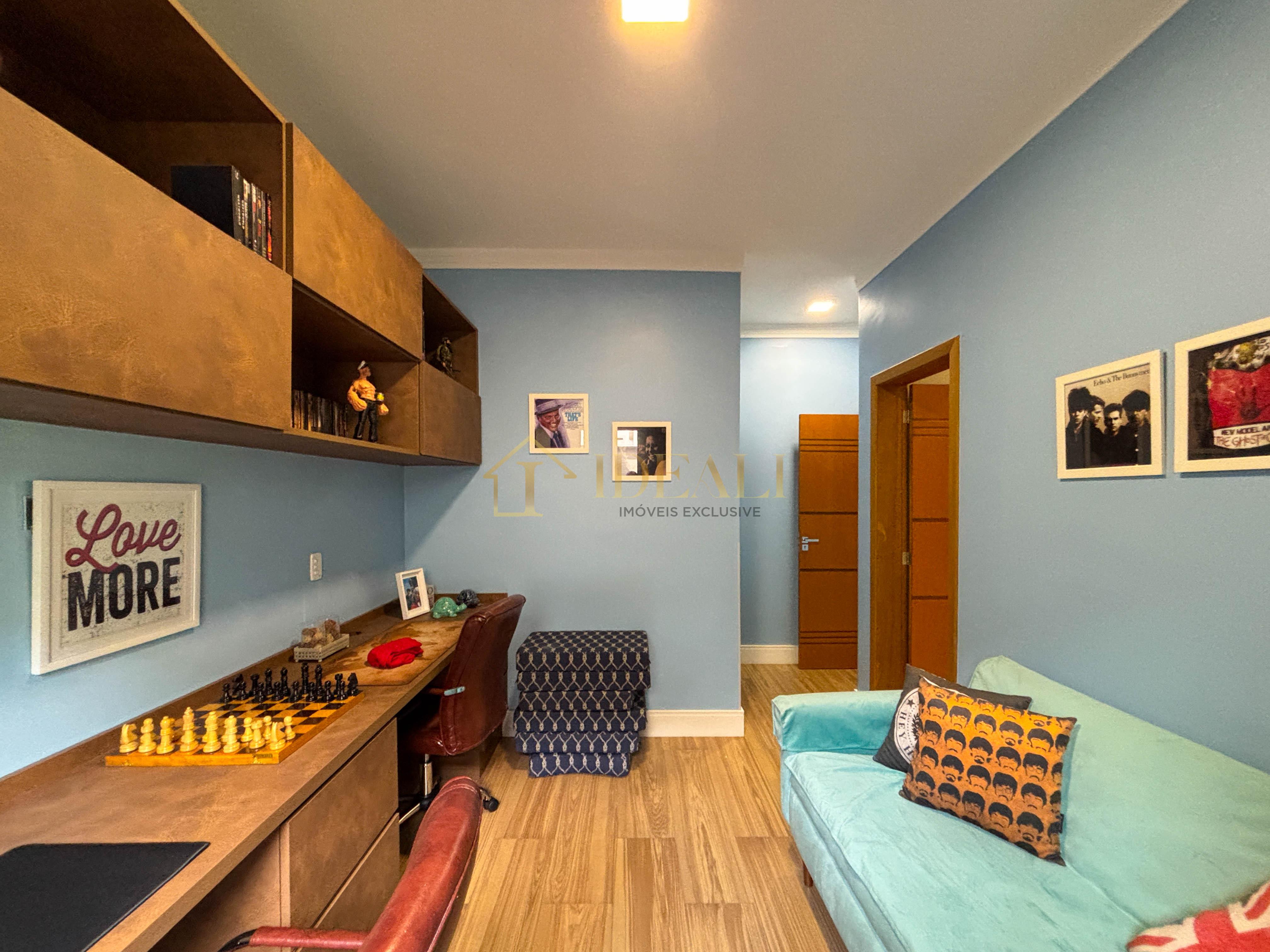 Casa totalmente t&eacute;rrea no condom&iacute;nio Terras de Atibaia II, em Atibaia/SP  Atibaia - 