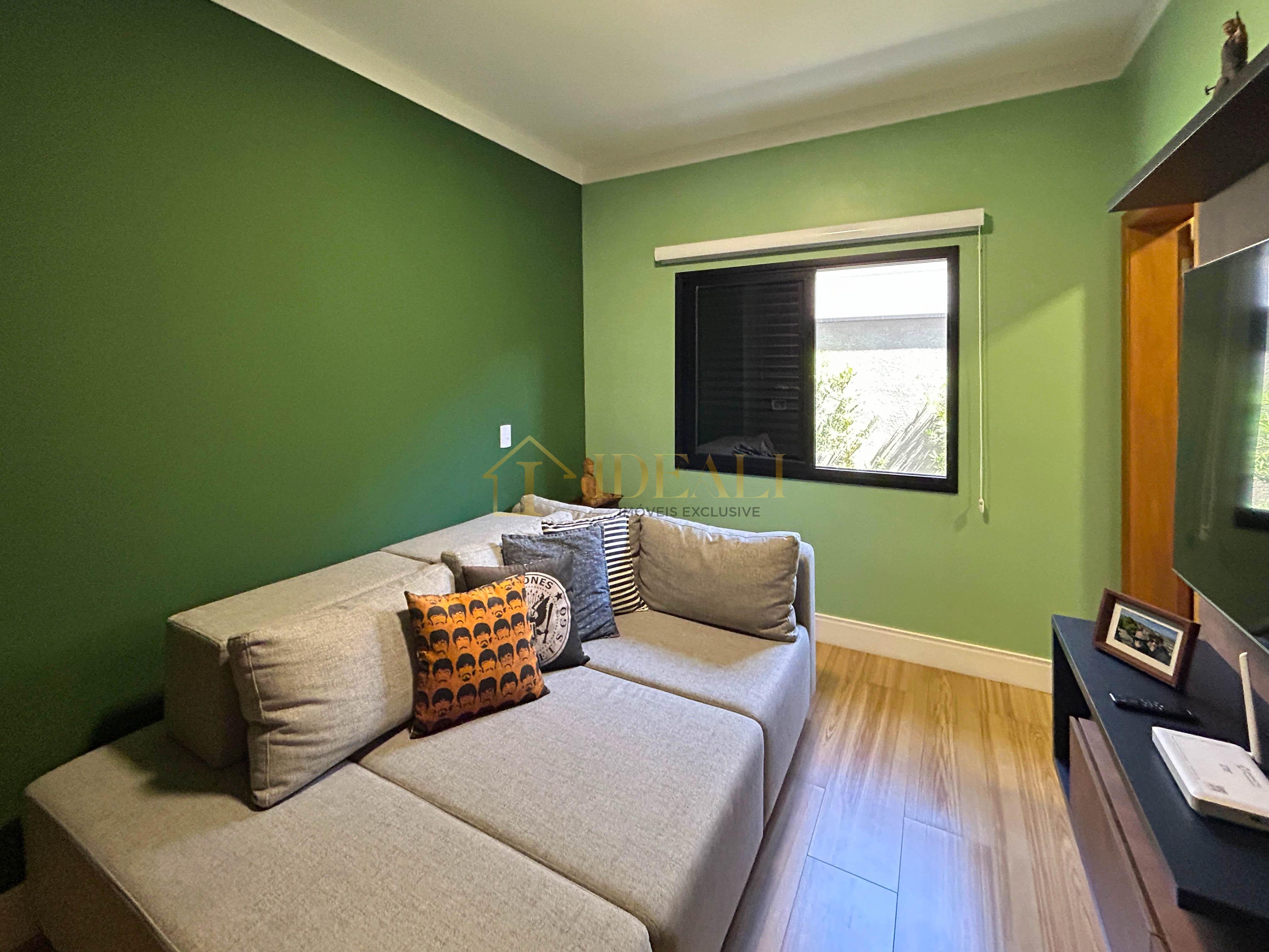 Casa totalmente t&eacute;rrea no condom&iacute;nio Terras de Atibaia II, em Atibaia/SP  Atibaia - 