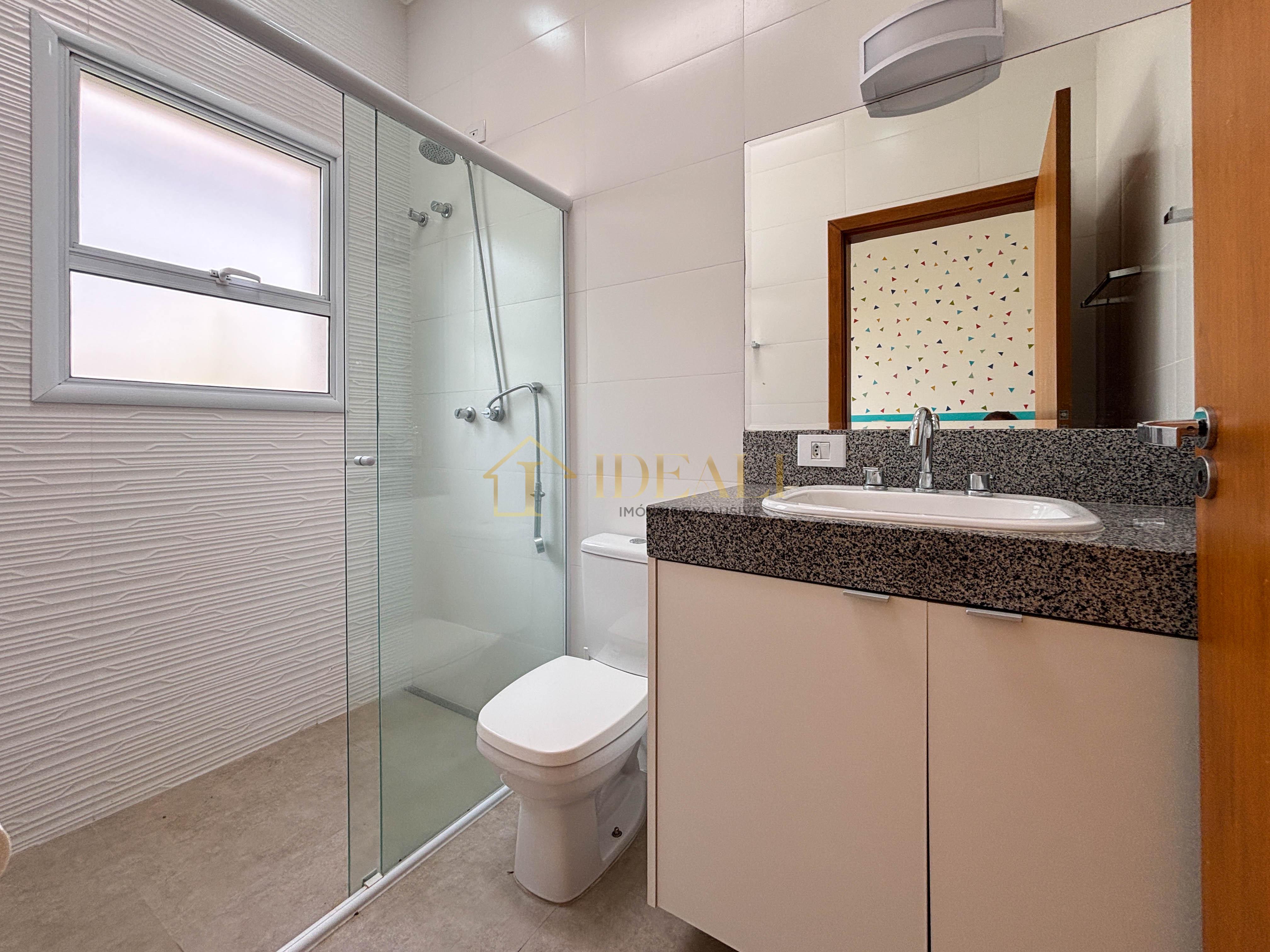 Casa totalmente t&eacute;rrea &agrave; venda mobiliada no condom&iacute;nio Shambala III, em Atibaia/SP!!  Atibaia - 