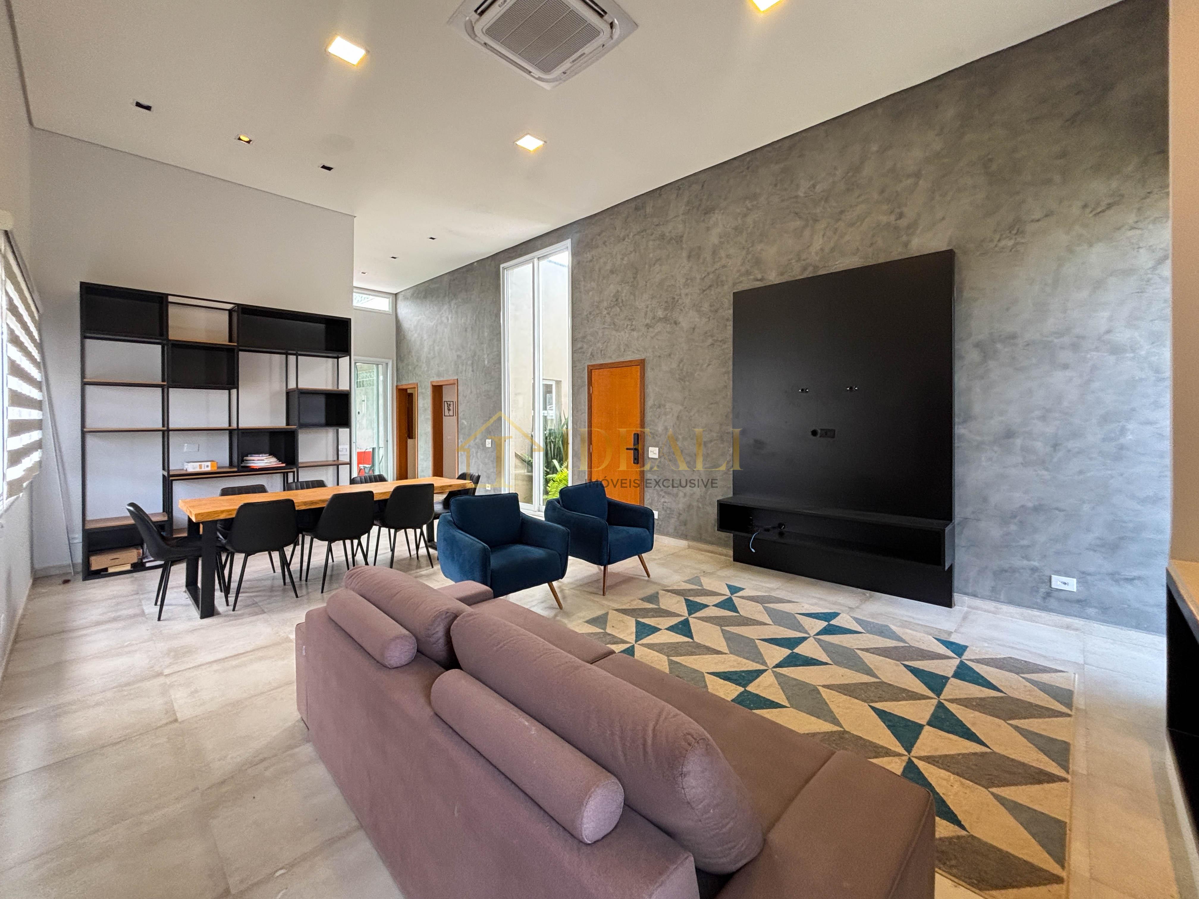 Casa totalmente t&eacute;rrea &agrave; venda mobiliada no condom&iacute;nio Shambala III, em Atibaia/SP!!  Atibaia - 