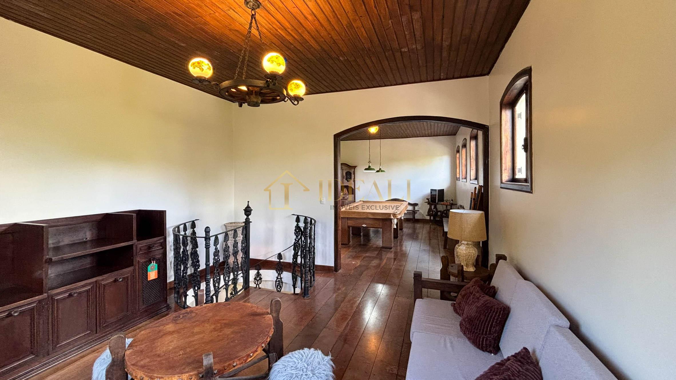 Casa estilo Ch&aacute;cara no clube da montanha em Atibaia/SP  Atibaia - 