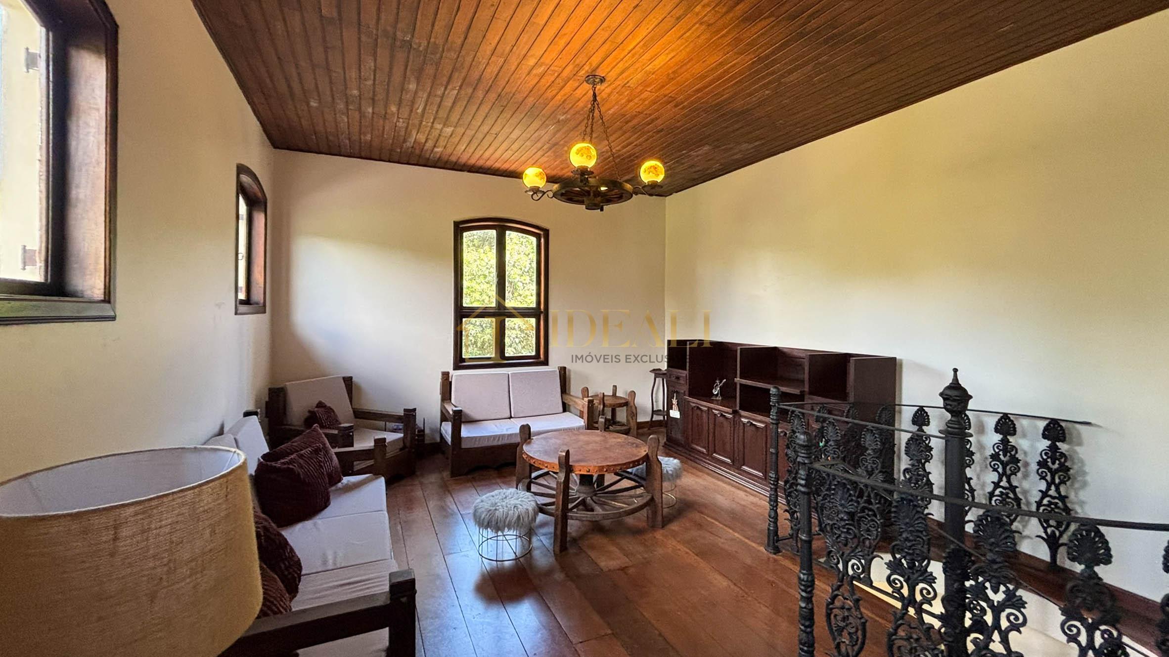 Casa estilo Ch&aacute;cara no clube da montanha em Atibaia/SP  Atibaia - 