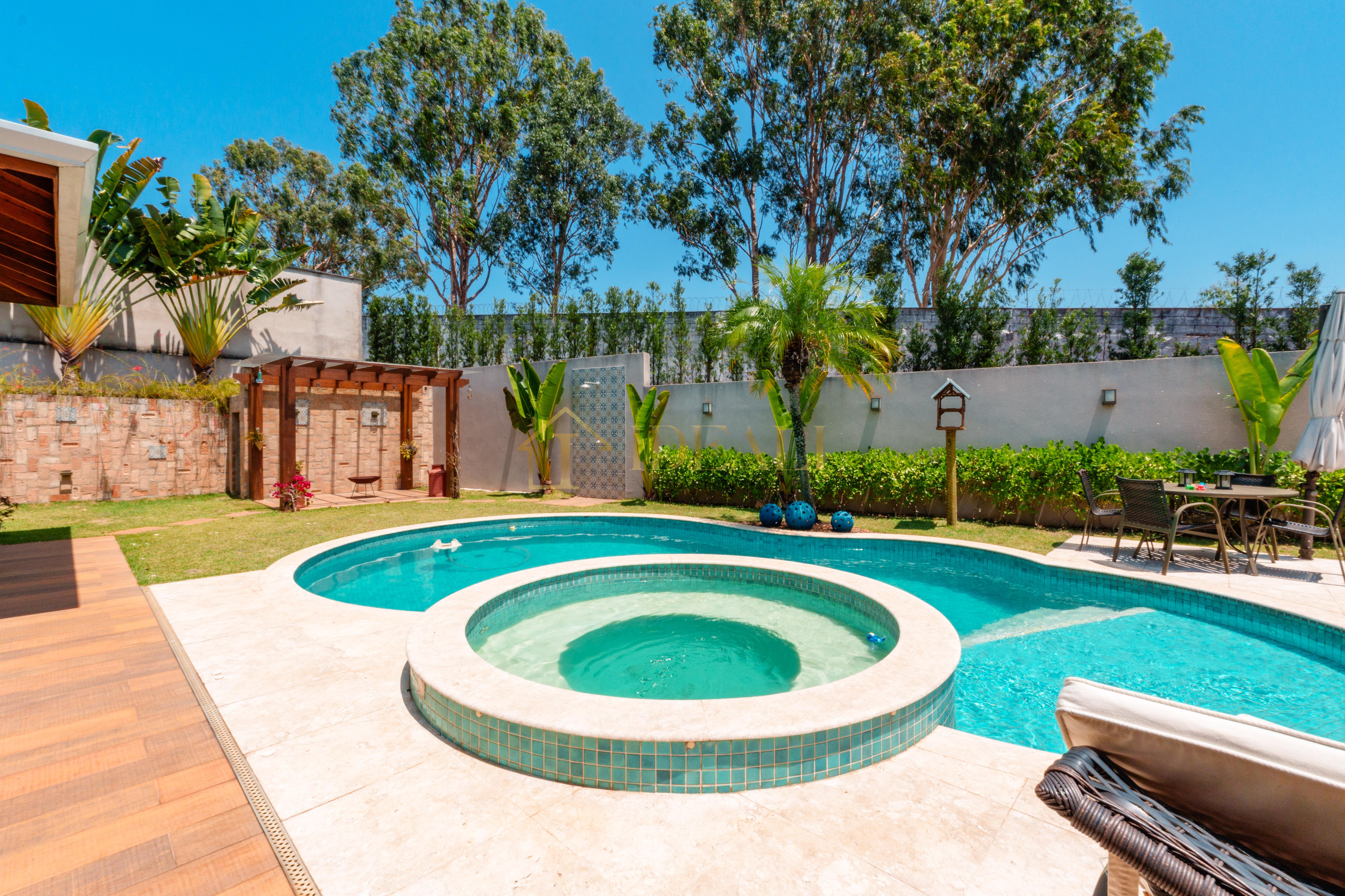 A famosa casa com cara de casa condom&iacute;nio Equilibrium!  Atibaia - 