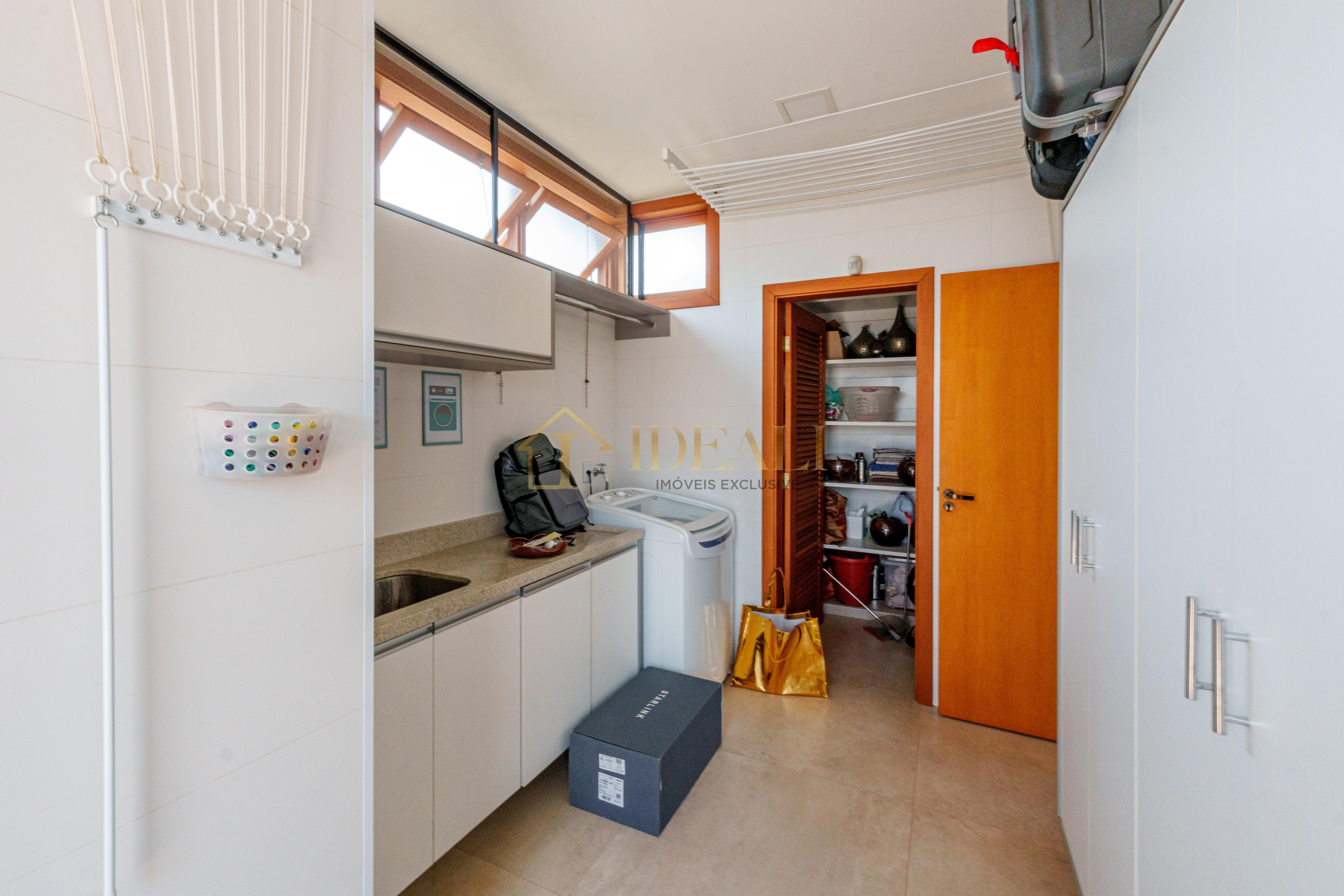 A famosa casa com cara de casa condom&iacute;nio Equilibrium!  Atibaia - 