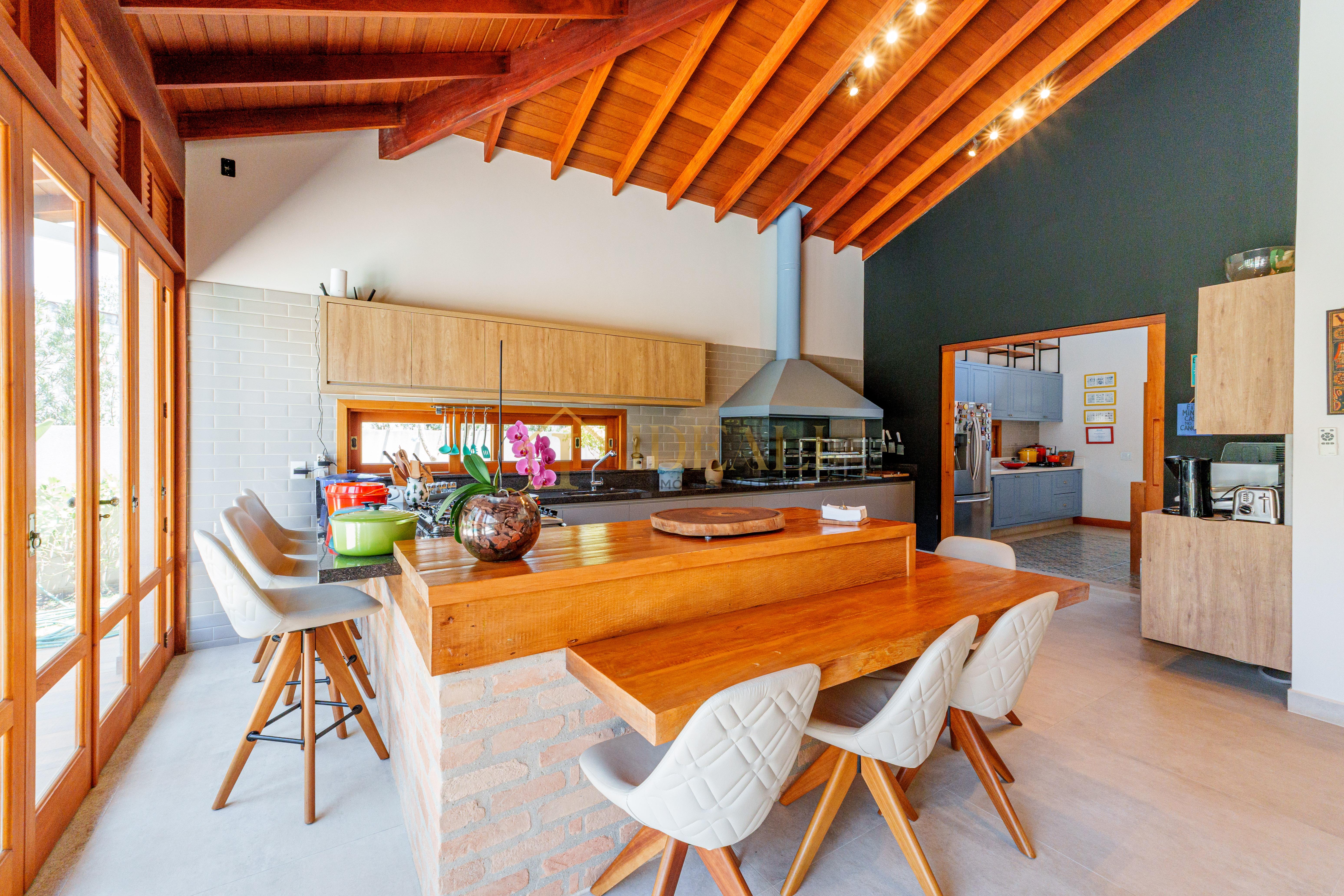 A famosa casa com cara de casa condom&iacute;nio Equilibrium!  Atibaia - 