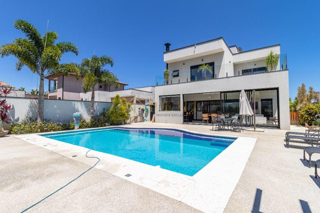 Sobrado a venda no condom&iacute;nio Shambala III, em Atibaia/SP  Atibaia - 