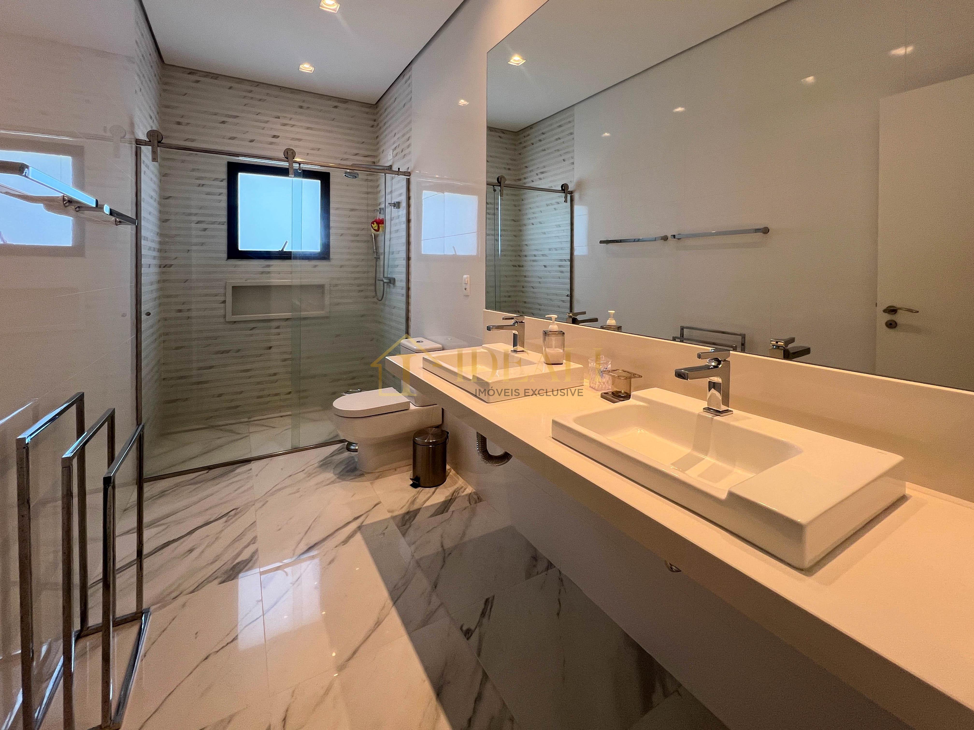 Sobrado a venda no condom&iacute;nio Shambala III, em Atibaia/SP  Atibaia - 