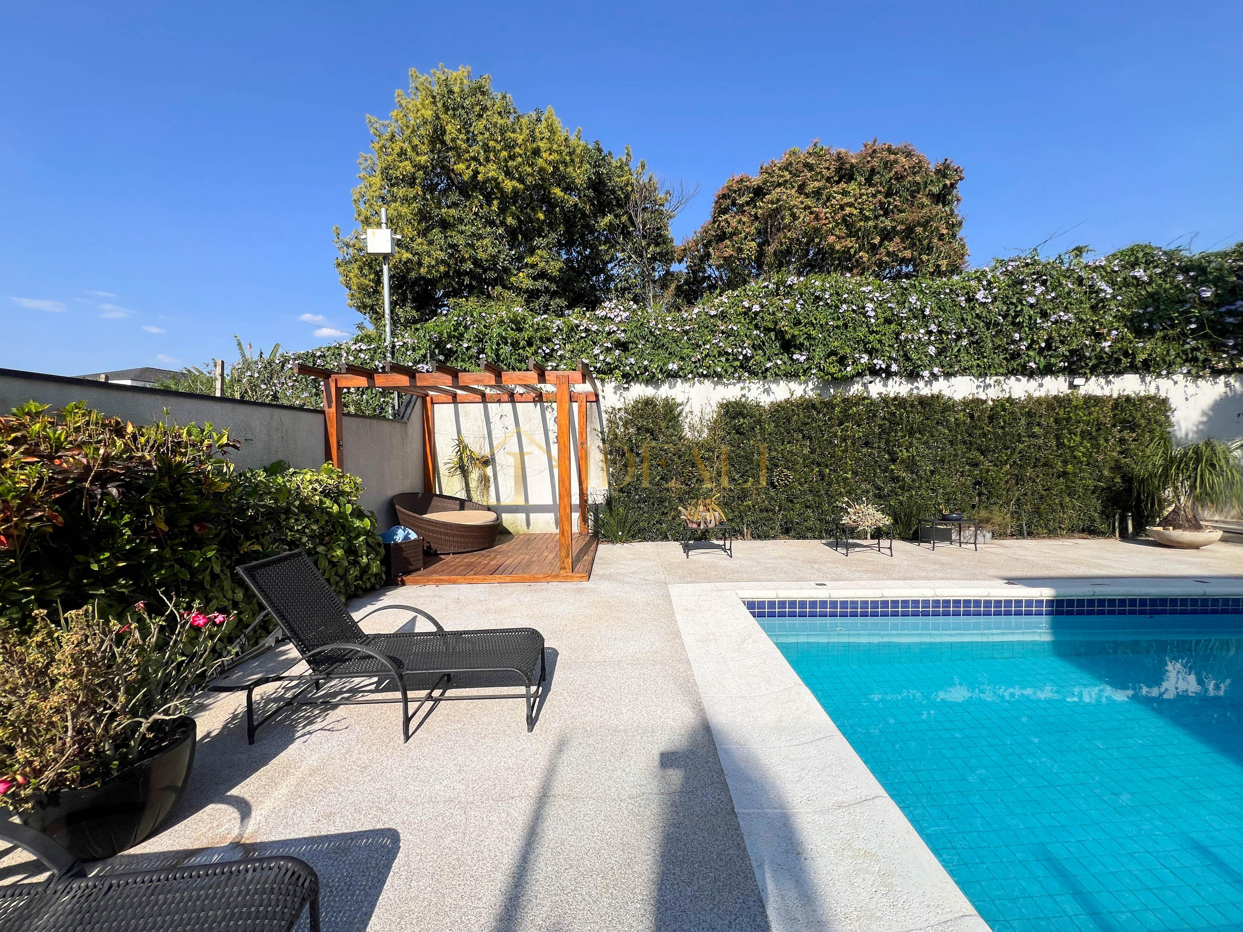 Sobrado a venda no condom&iacute;nio Shambala III, em Atibaia/SP  Atibaia - 