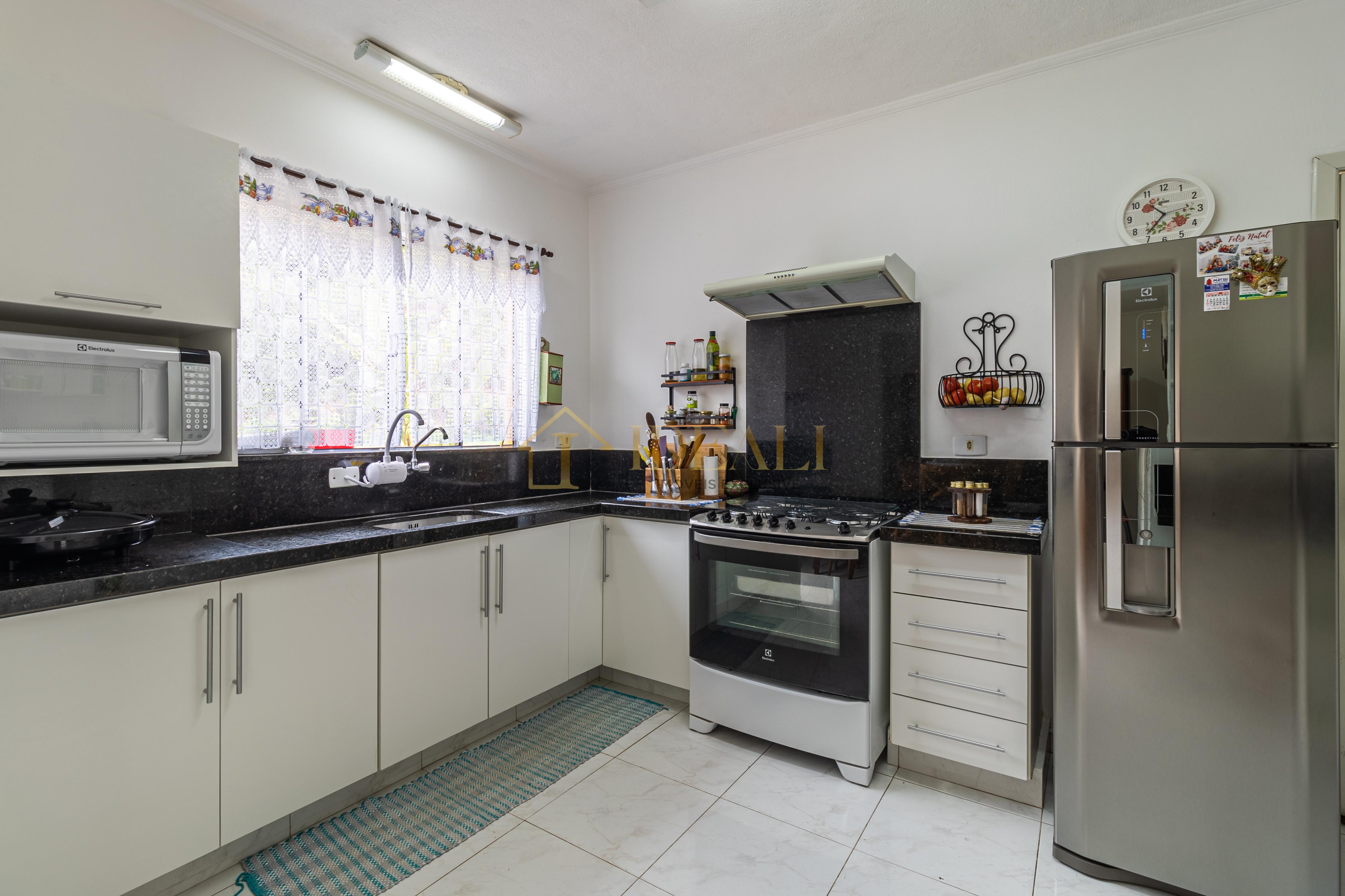 Ch&aacute;cara a venda no bairro Port&atilde;o, em Atibaia/SP  Atibaia - 