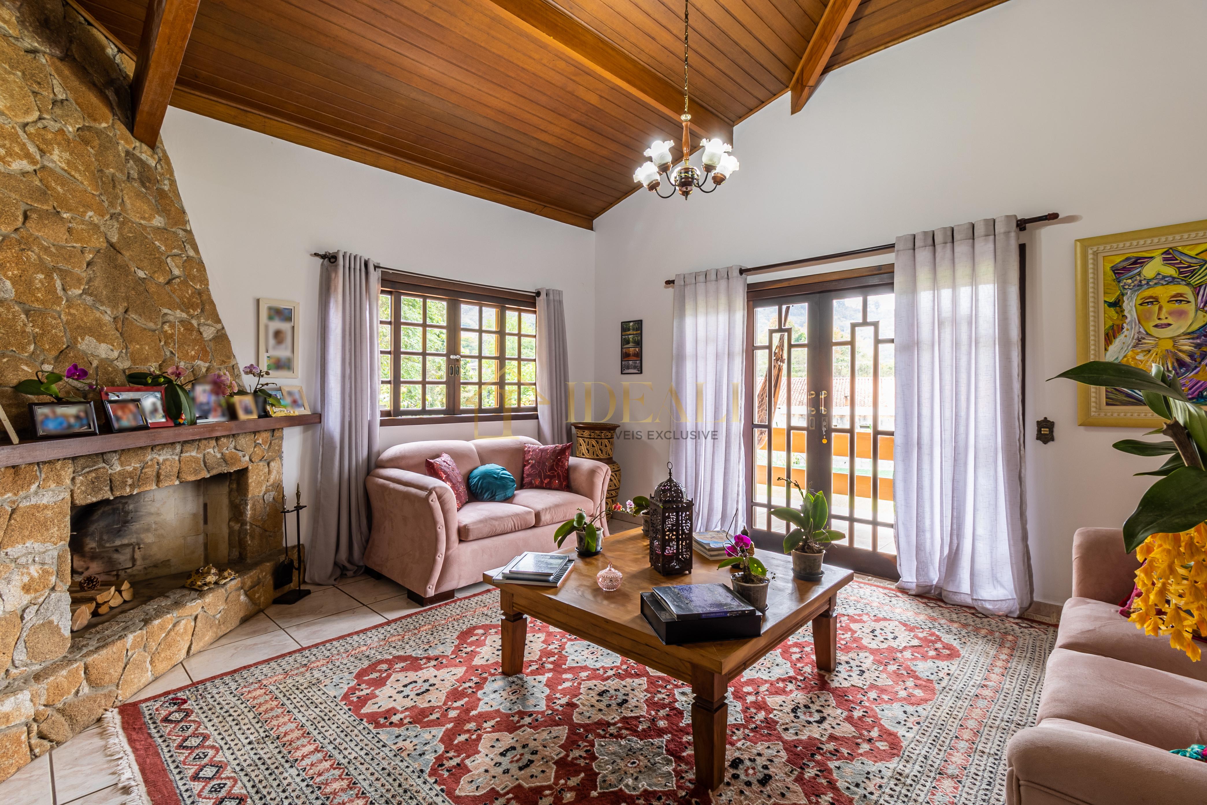 Ch&aacute;cara a venda no bairro Port&atilde;o, em Atibaia/SP  Atibaia - 