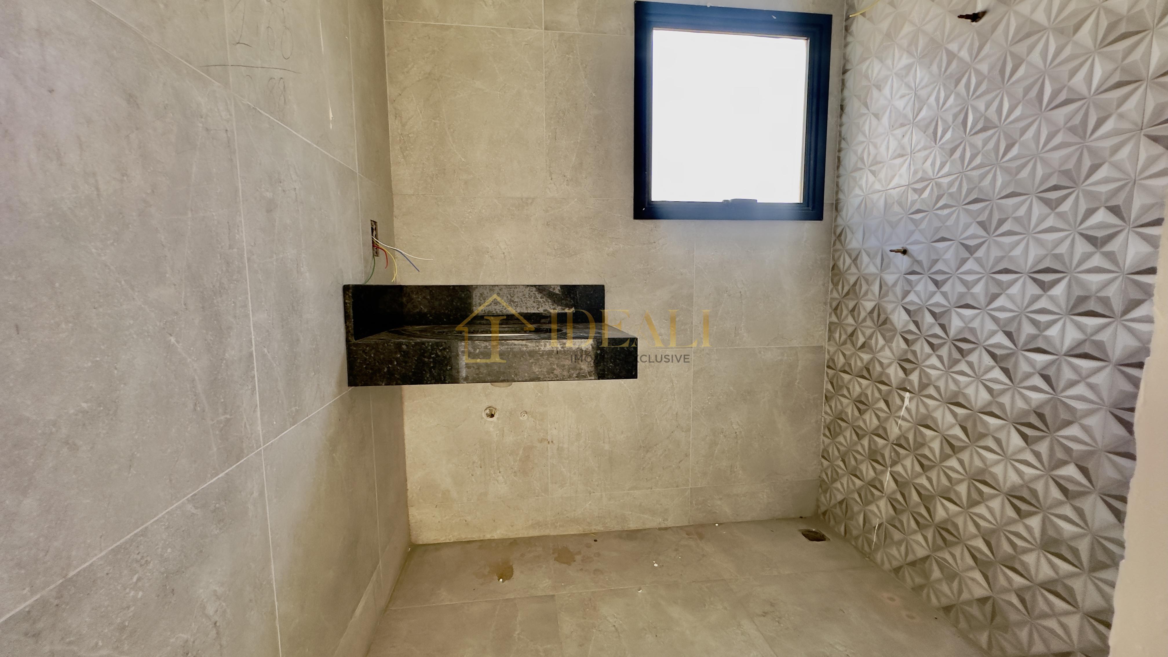 CASAS PRONTAS E TERREAS A VENDA EM ATIBAIA - SP ESTRADA PARAPANEMA  Atibaia - 