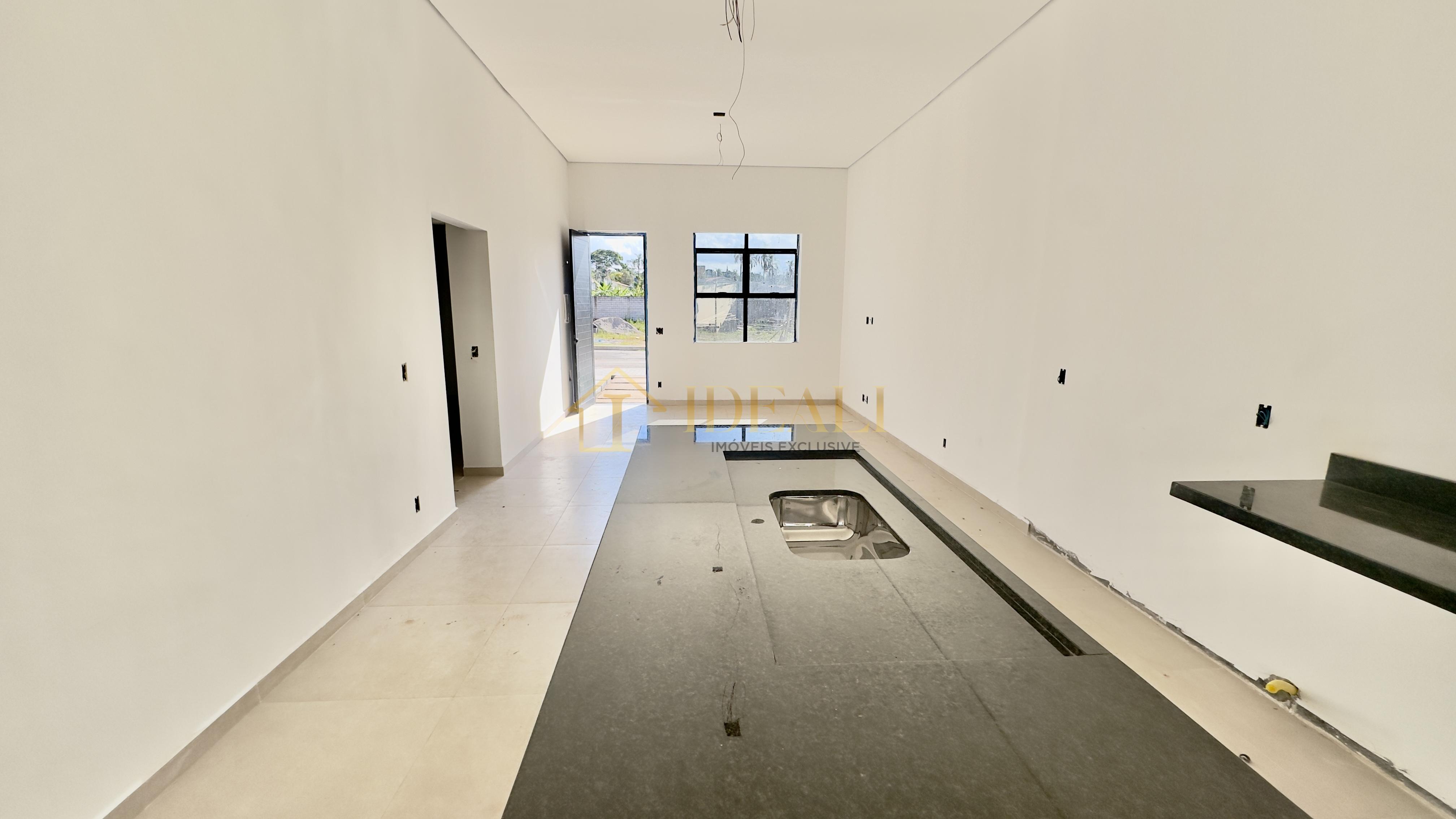 CASAS PRONTAS E TERREAS A VENDA EM ATIBAIA - SP ESTRADA PARAPANEMA  Atibaia - 