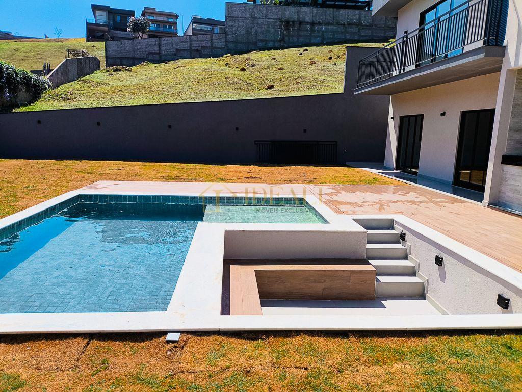 CASA EM CONDOMINIO FECHADO DE ALTO PADR&Atilde;O EM ATIBAIA RUA TILAPIA Atibaia - 