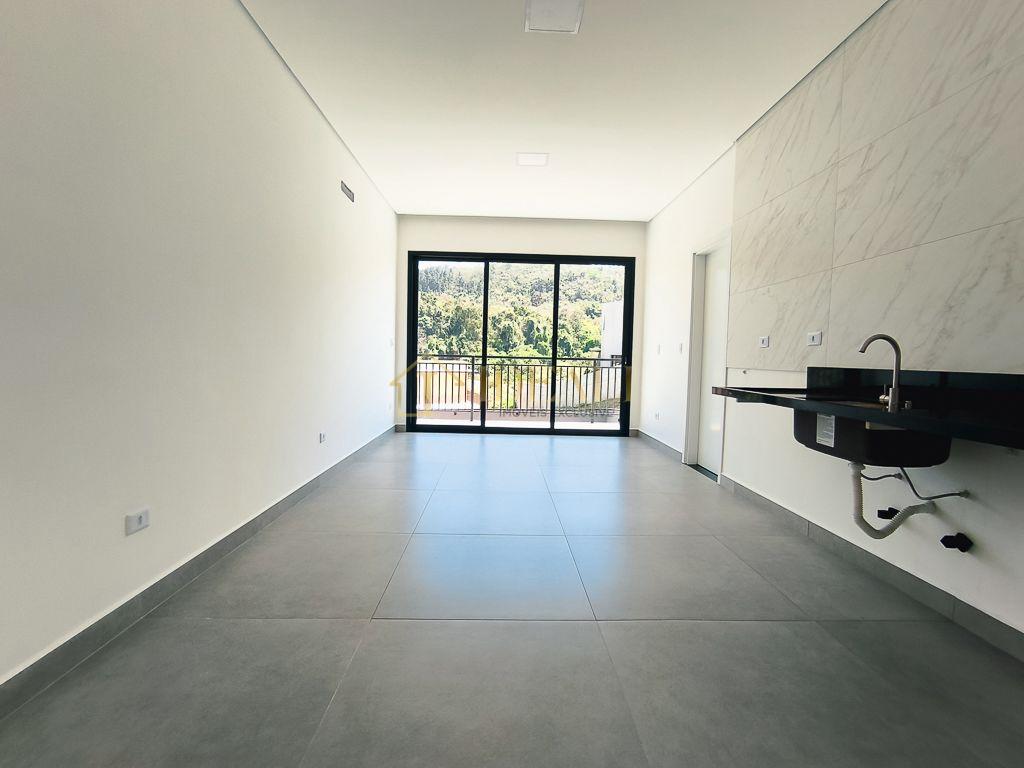 CASA EM CONDOMINIO FECHADO DE ALTO PADR&Atilde;O EM ATIBAIA RUA TILAPIA Atibaia - 