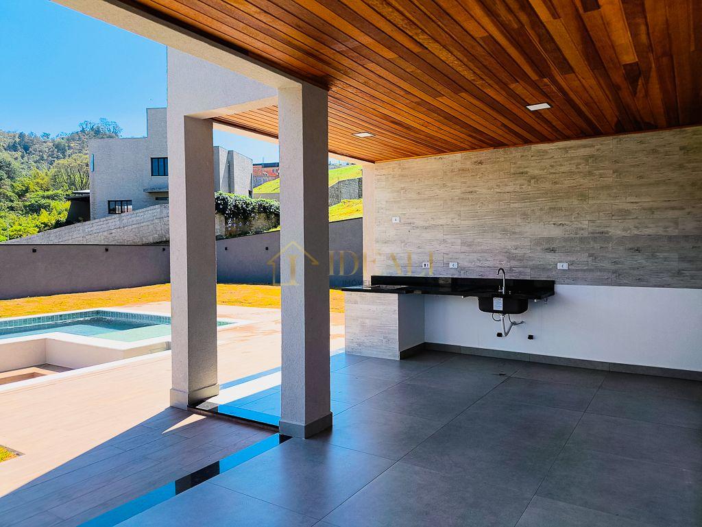 CASA EM CONDOMINIO FECHADO DE ALTO PADR&Atilde;O EM ATIBAIA RUA TILAPIA Atibaia - 