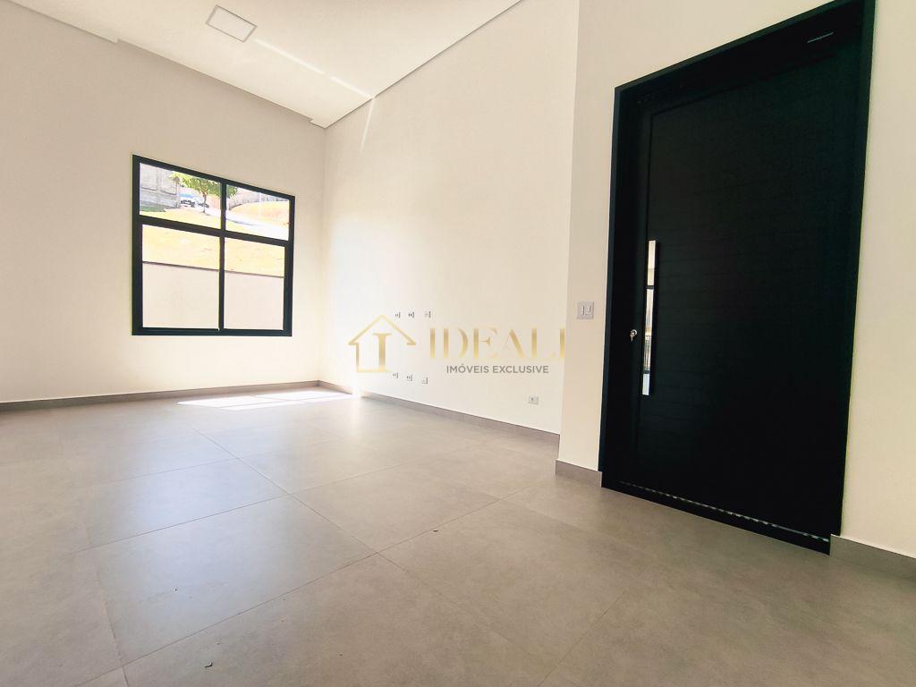 CASA EM CONDOMINIO FECHADO DE ALTO PADR&Atilde;O EM ATIBAIA RUA TILAPIA Atibaia - 