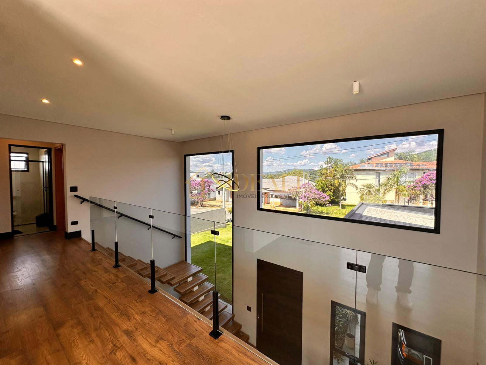 CASA DE ALTO PADR&Atilde;O EM CONDOMINIO FECHADO DE MAIRIPOR&Atilde; rua dos narcisios  Mairiporã - 