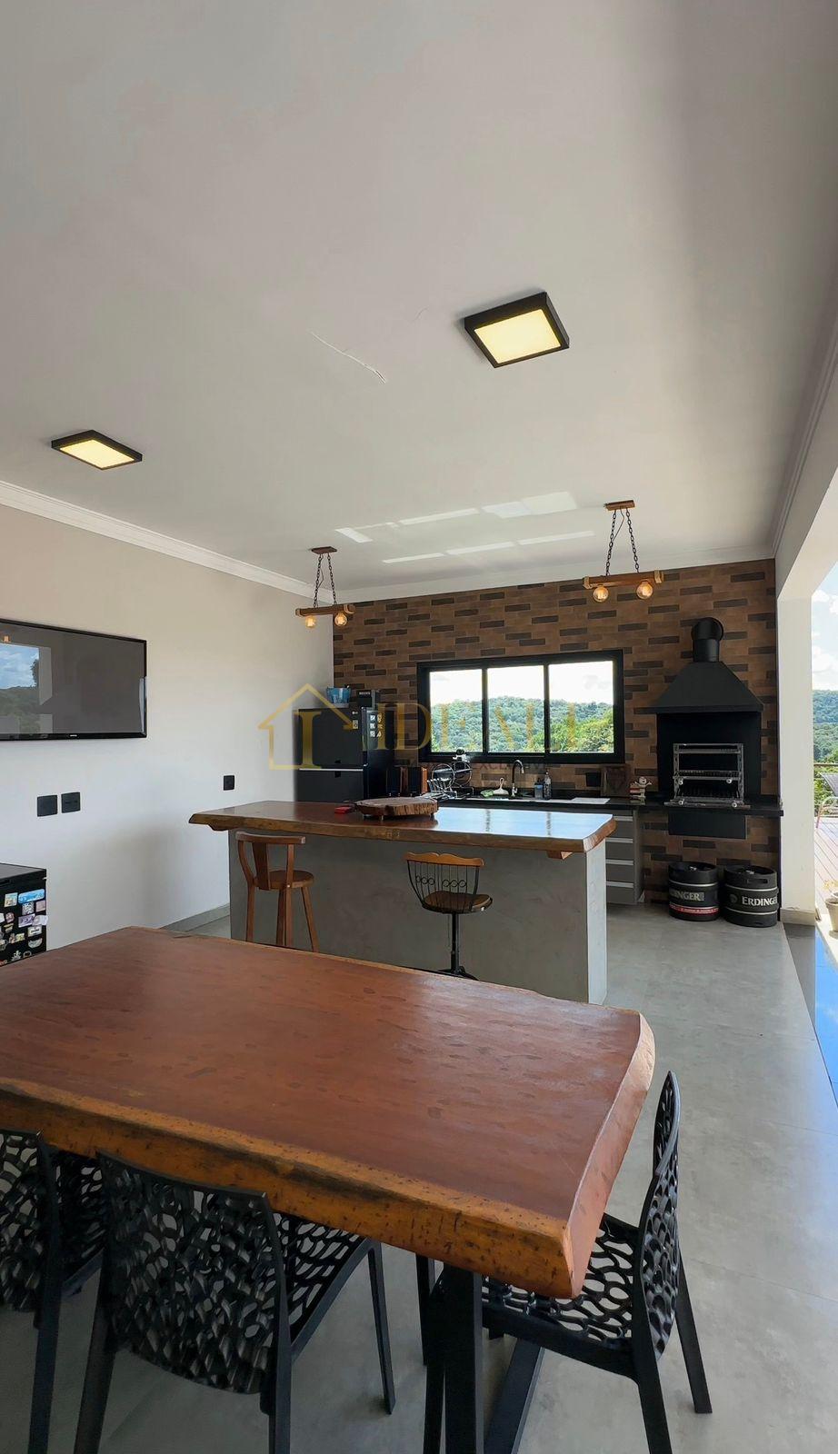 CASA DE ALTO PADR&Atilde;O EM CONDOMINIO FECHADO DE MAIRIPOR&Atilde; rua dos narcisios  Mairiporã - 