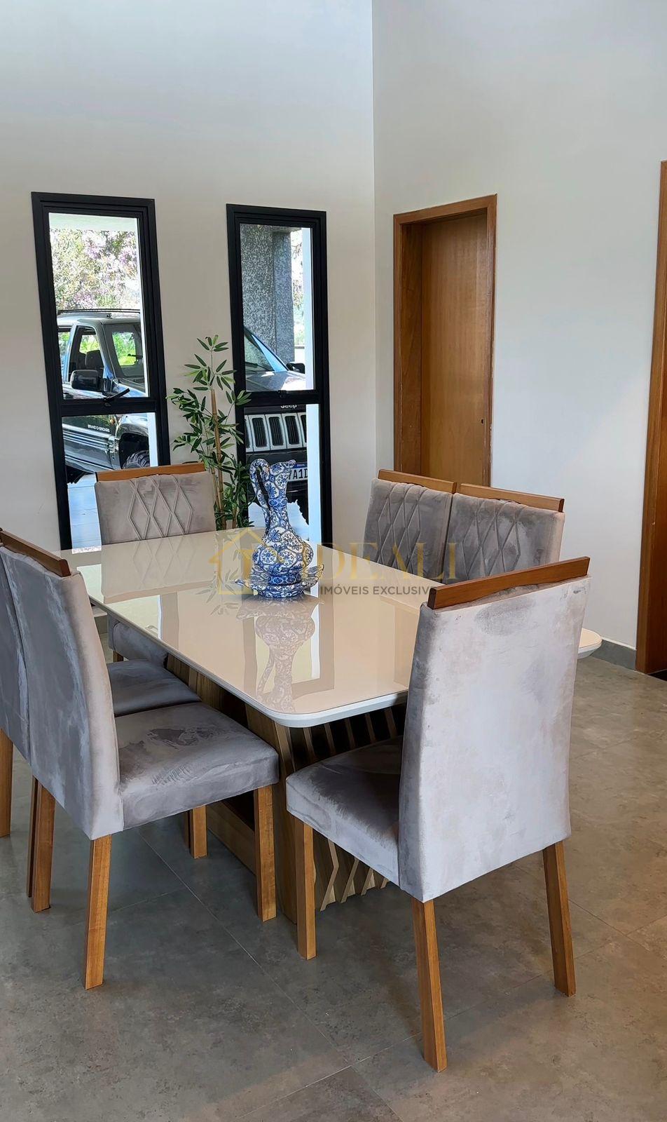 CASA DE ALTO PADR&Atilde;O EM CONDOMINIO FECHADO DE MAIRIPOR&Atilde; rua dos narcisios  Mairiporã - 